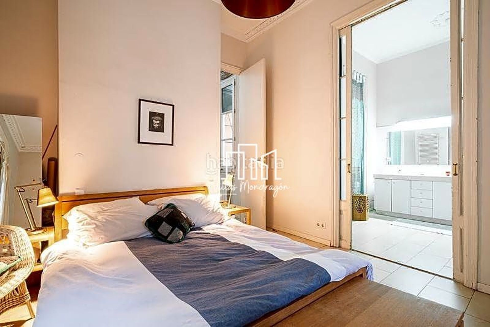 Condominium dans Barcelone, Catalogne 11287669