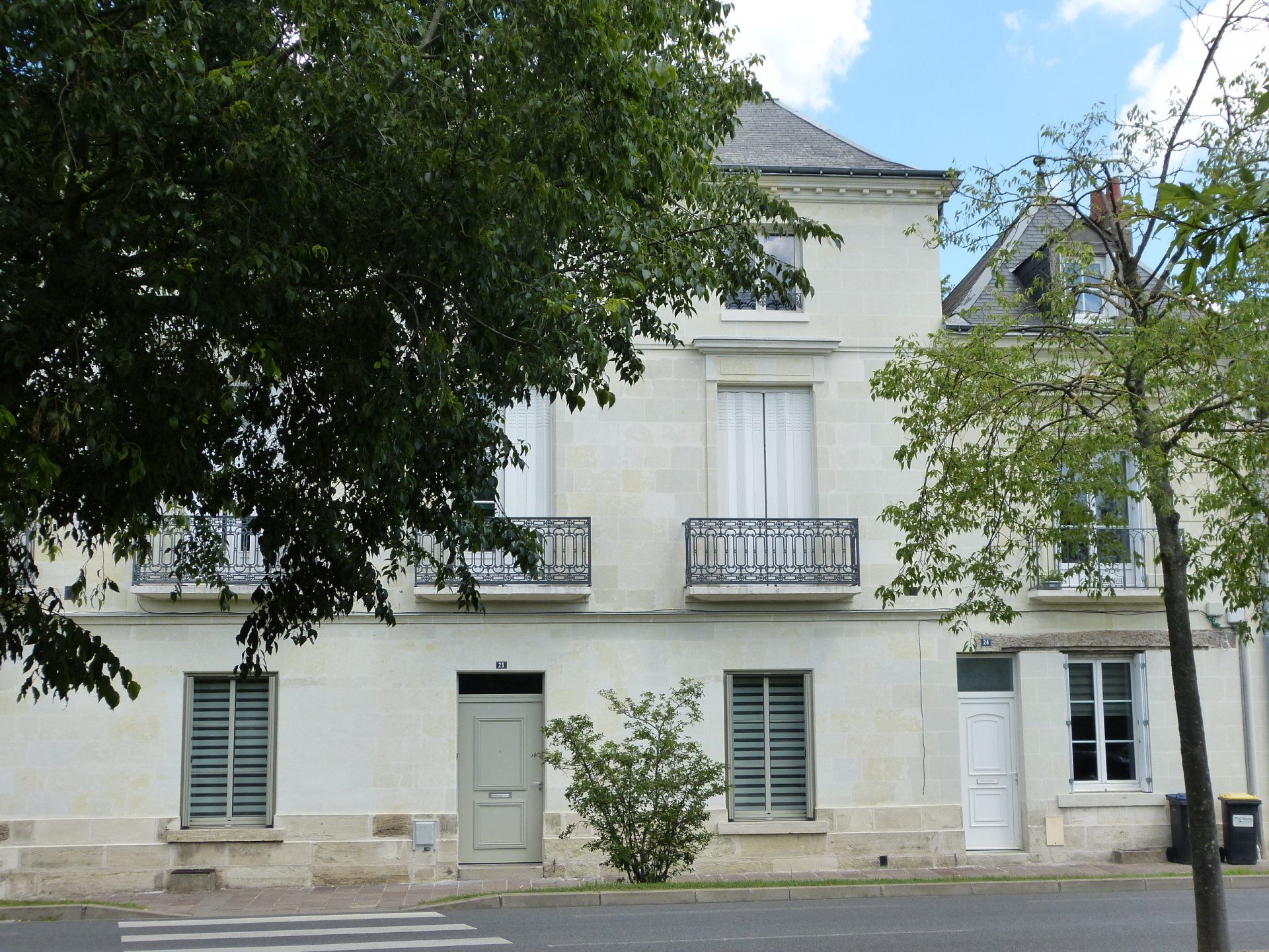 Condominium in Saint-Cyr-sur-Loire, Indre-et-Loire 11287773