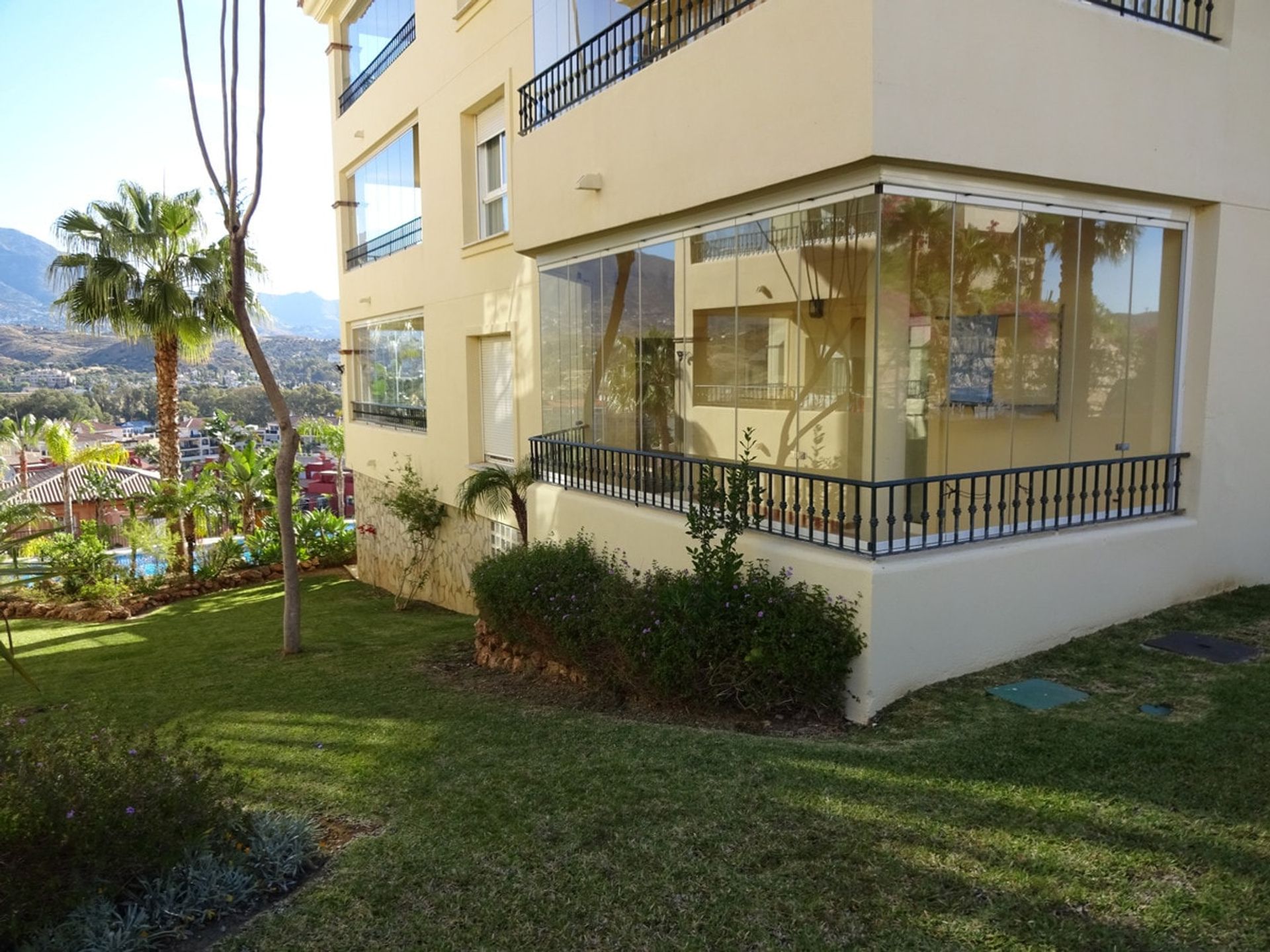 Condominio en Fuengirola, Andalucía 11288137