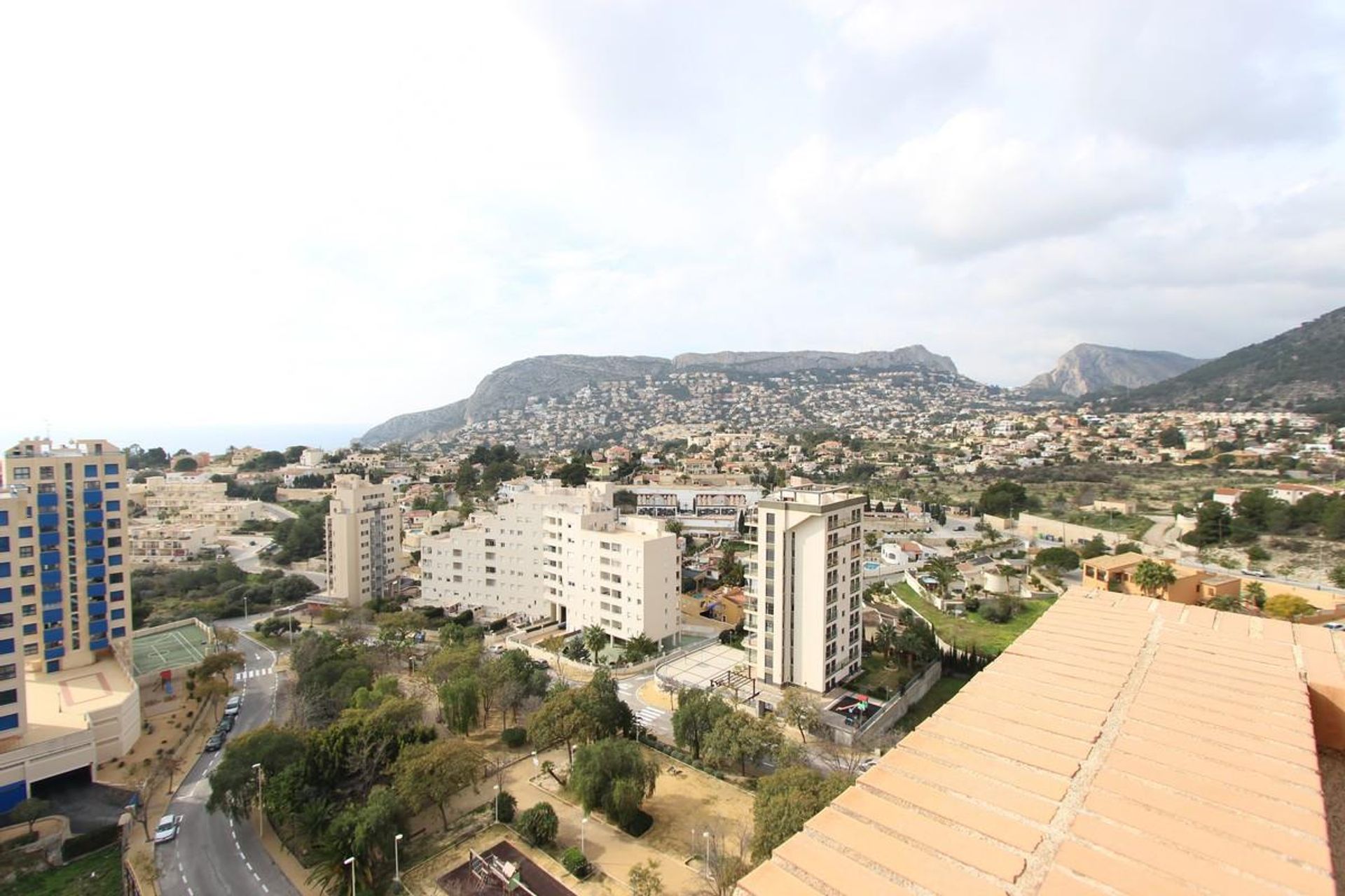 Condominium in Calpe, Comunidad Valenciana 11288167