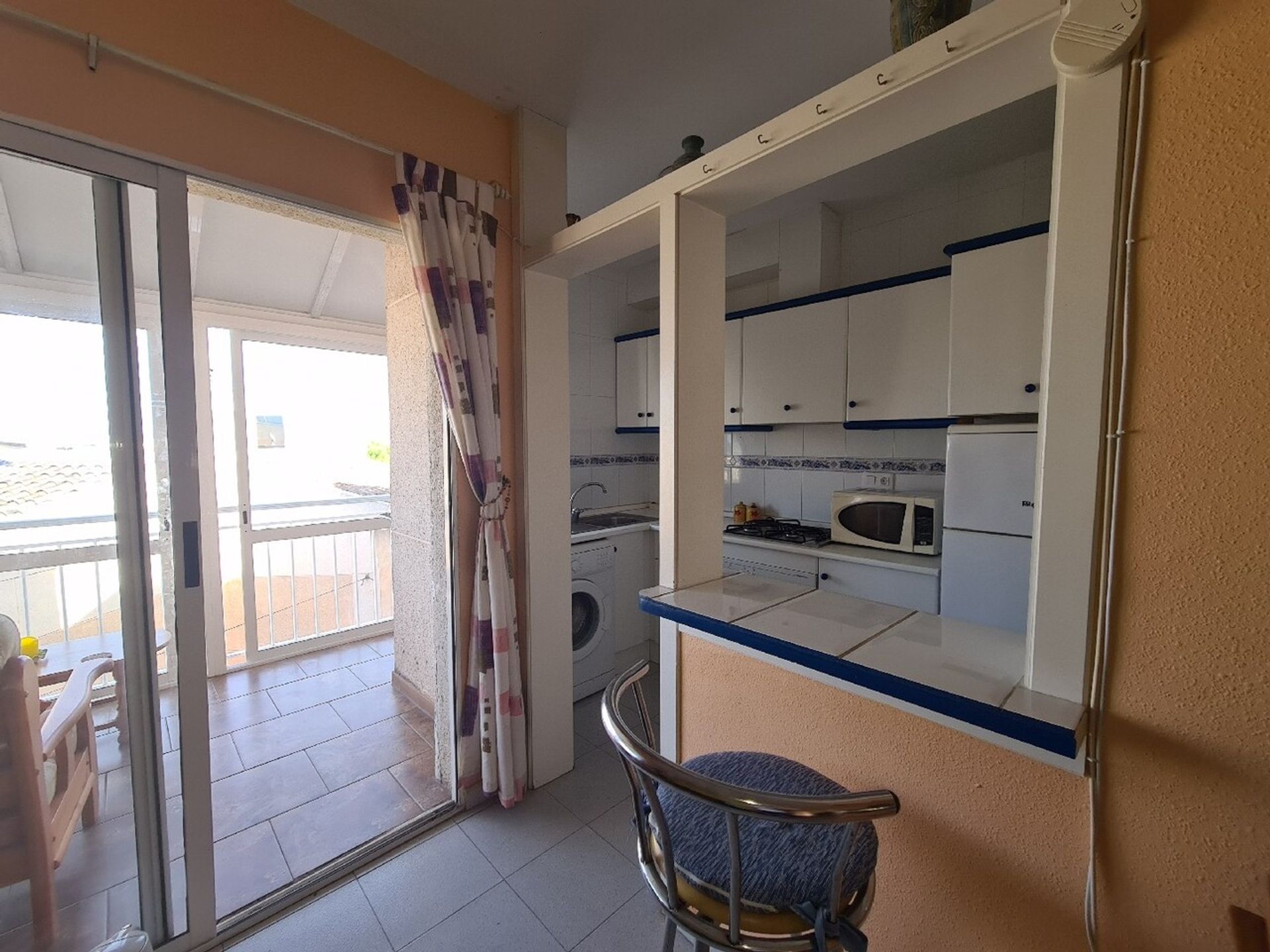 Condominium in Torrevieja, Comunidad Valenciana 11288597