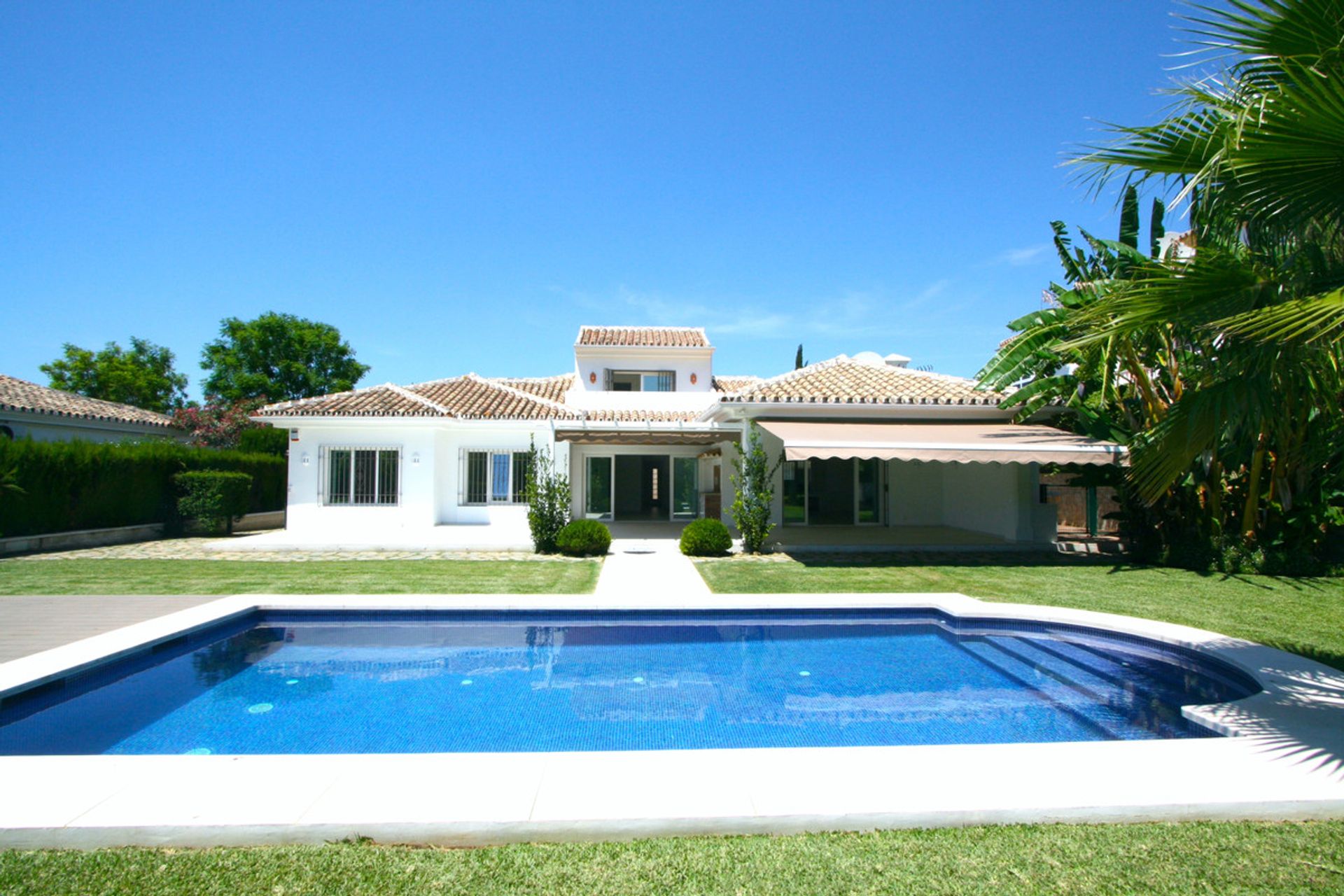 Casa nel Fuengirola, Andalusia 11288728