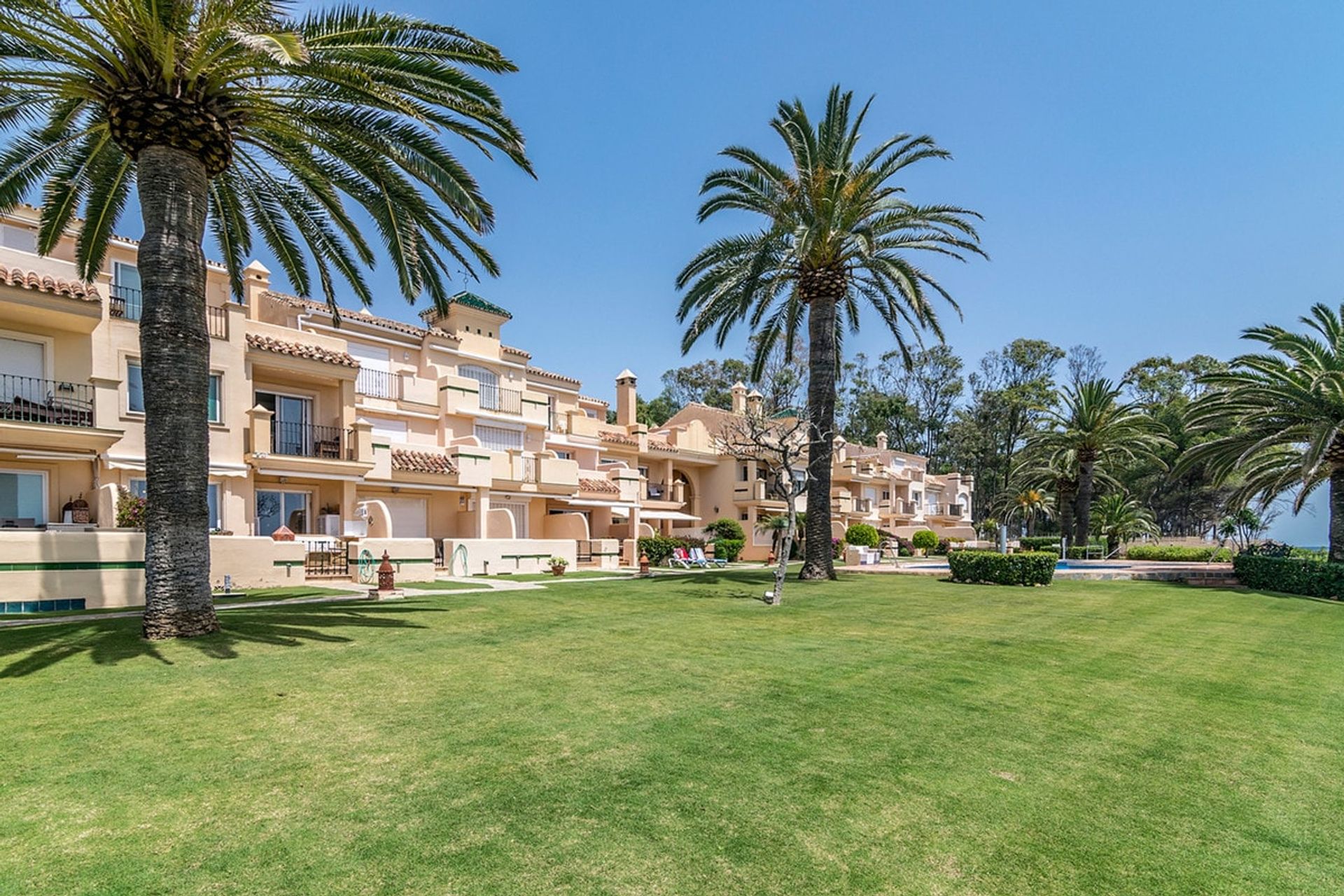 rumah dalam Estepona, Andalucía 11290046