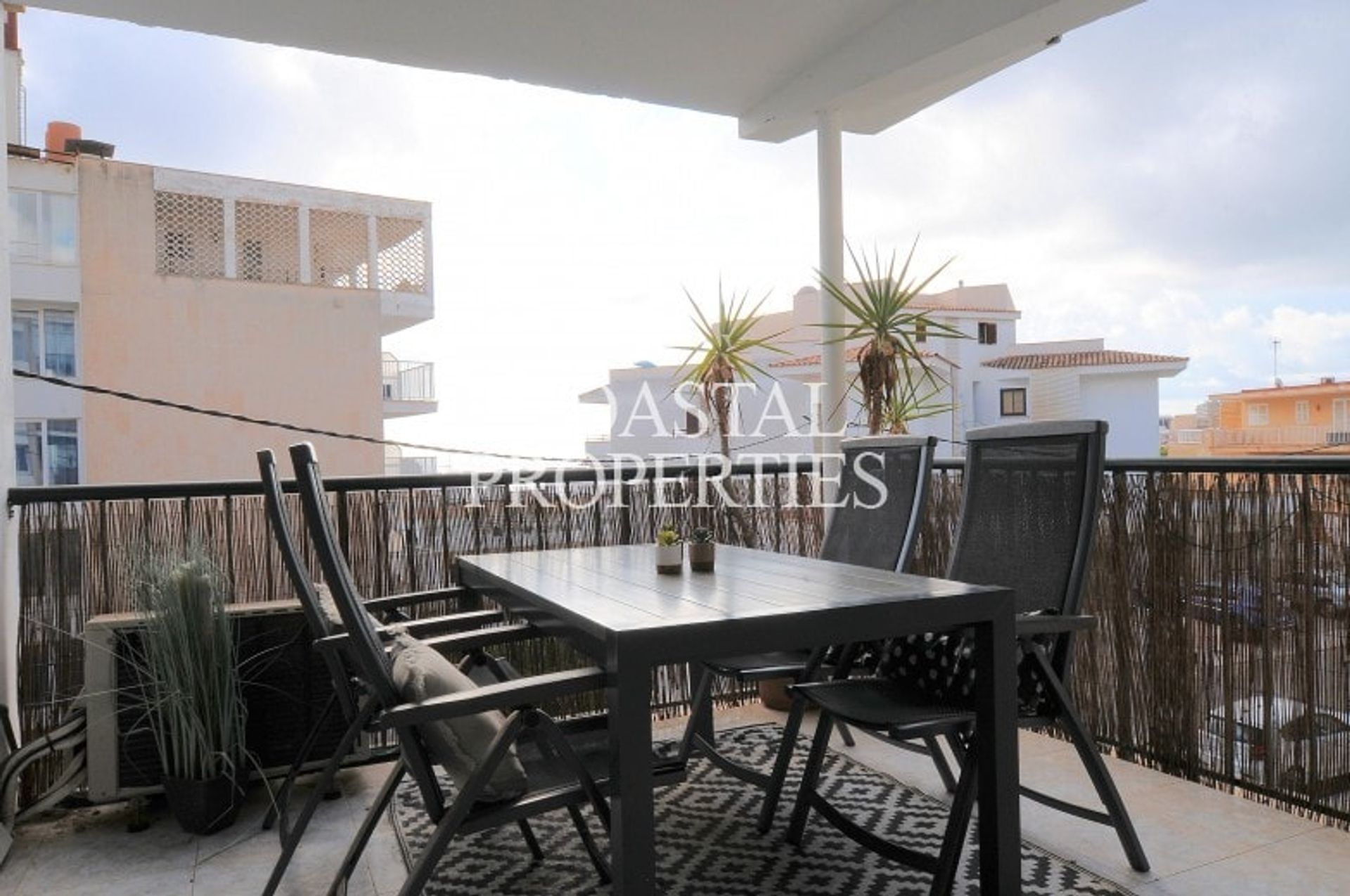 Condominium in Calvia, De Balearen 11291474