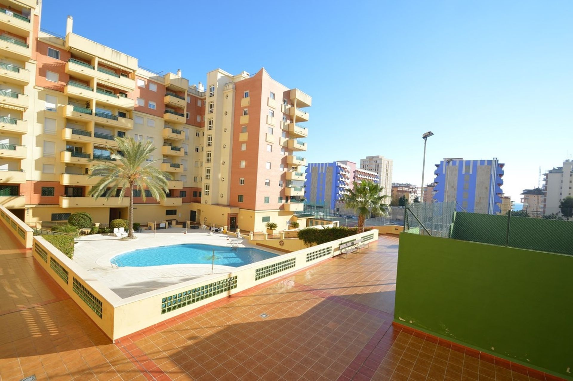 Condominio en Fuengirola, Andalucía 11292229