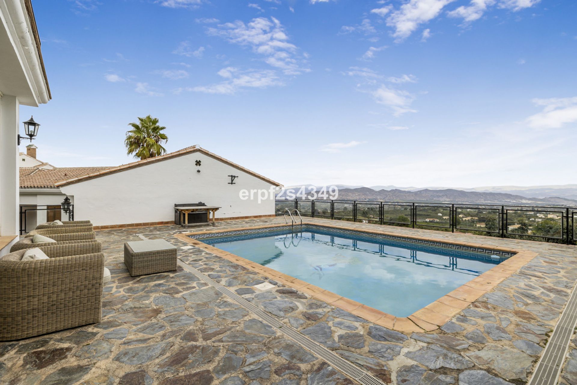 casa no Alhaurín el Grande, Andaluzia 11292258