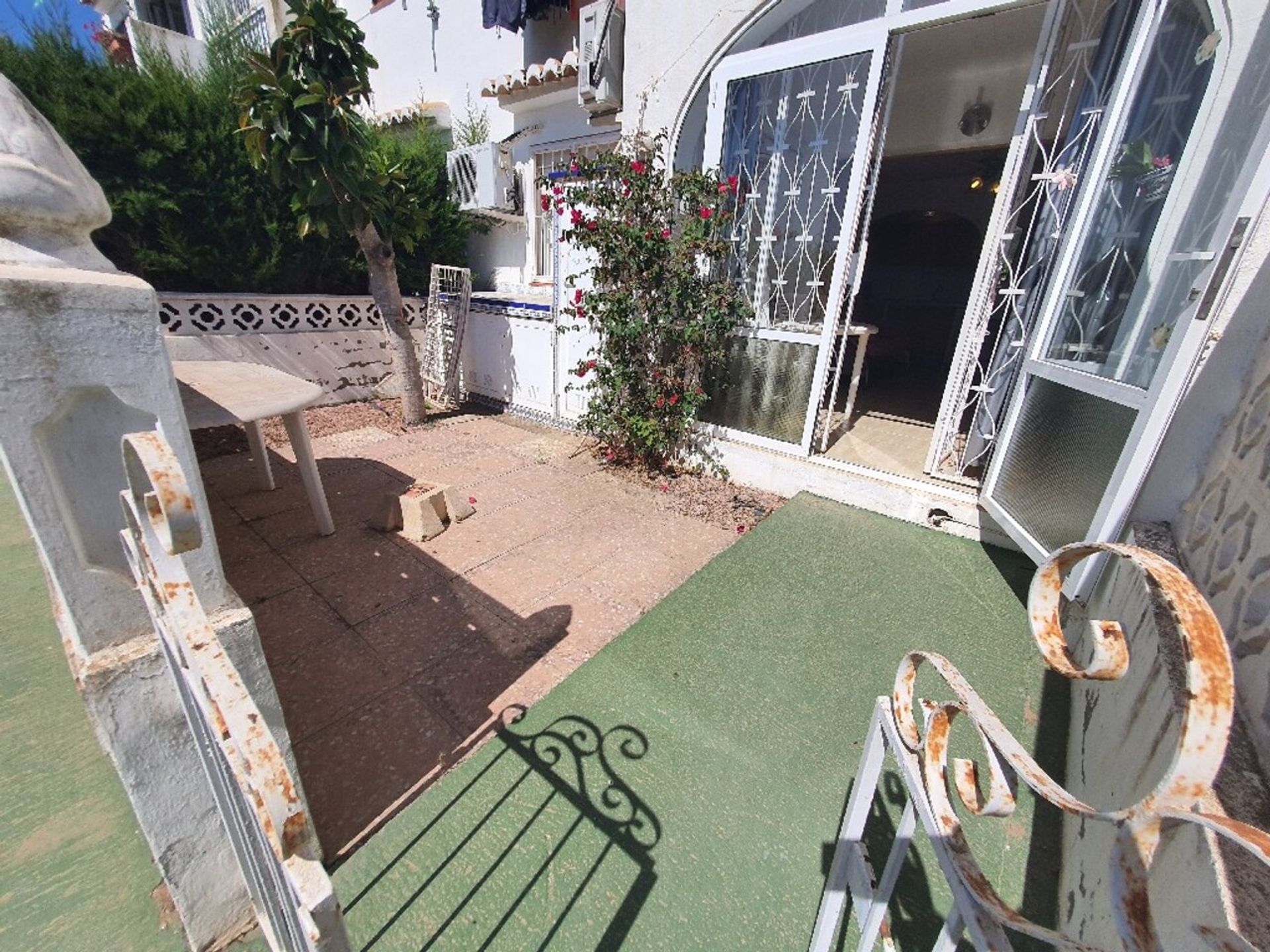 Condominium in Torrevieja, Valencia 11294161