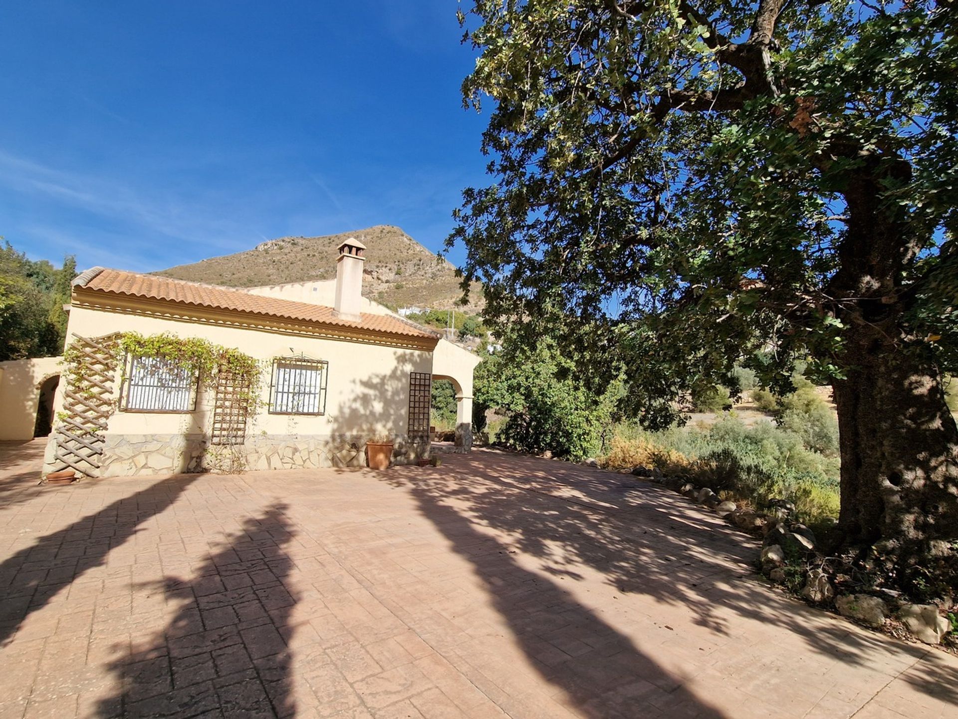 House in Alcaucín, Andalucía 11294320