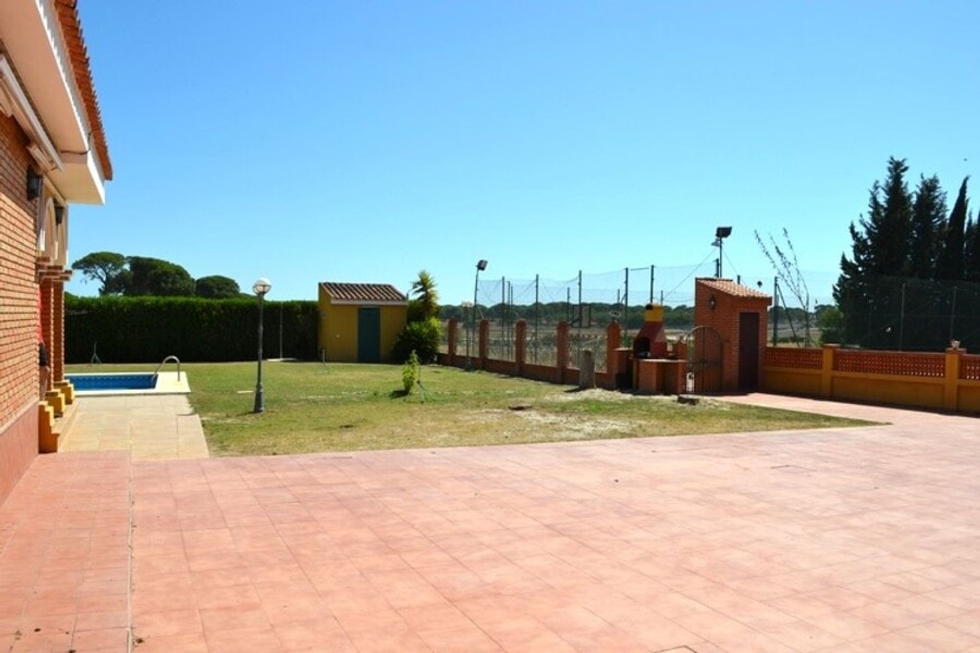 Haus im Lucena del Puerto, Andalucía 11294719