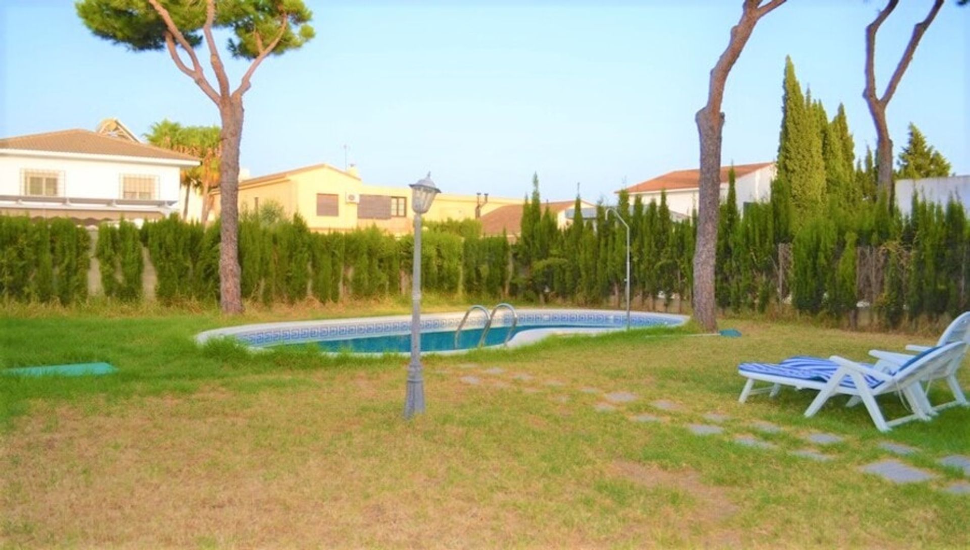 Casa nel El Portil, Andalucía 11294892