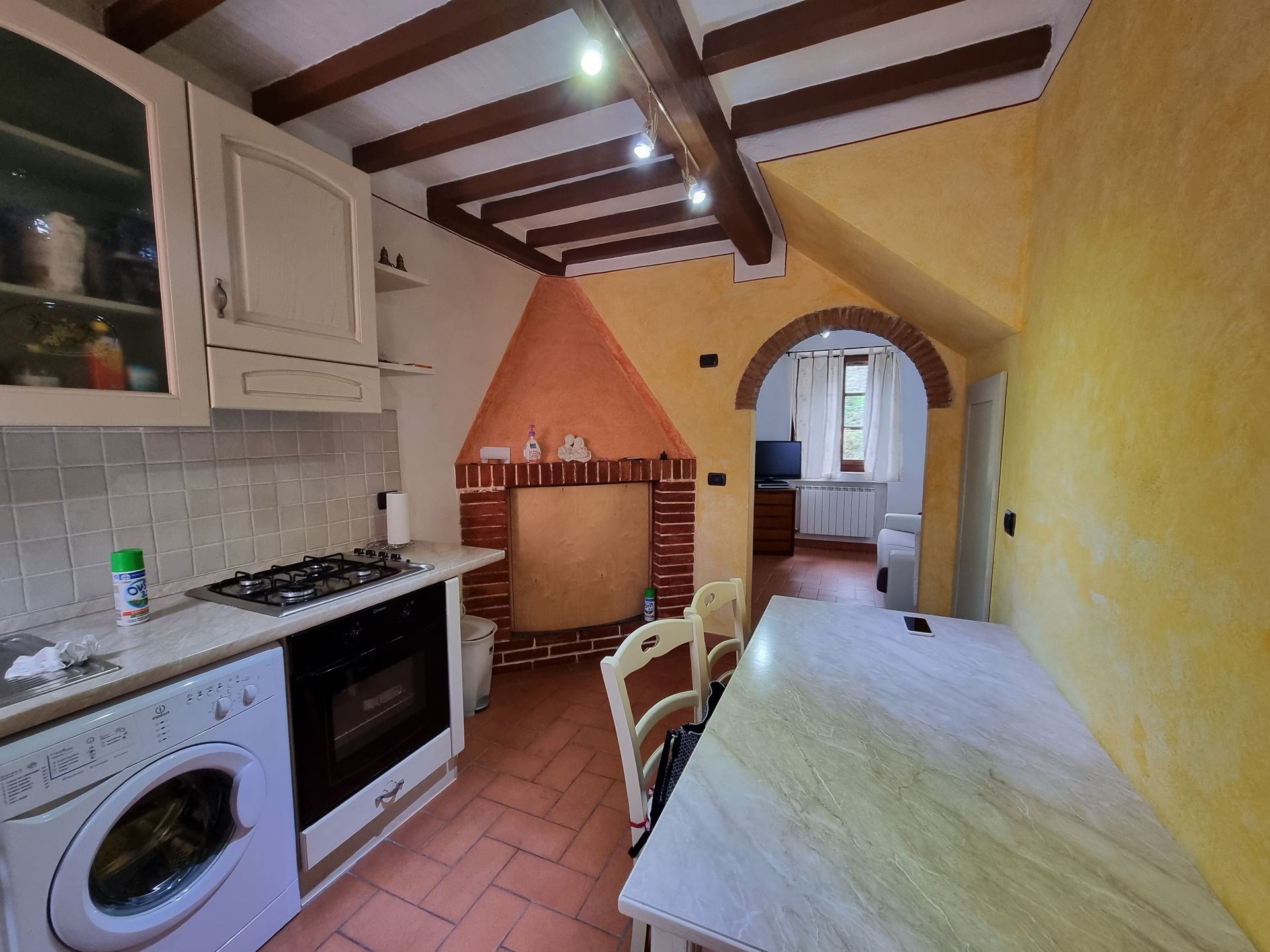 Condominio en Civitella in Val di Chiana, Tuscany 11296663