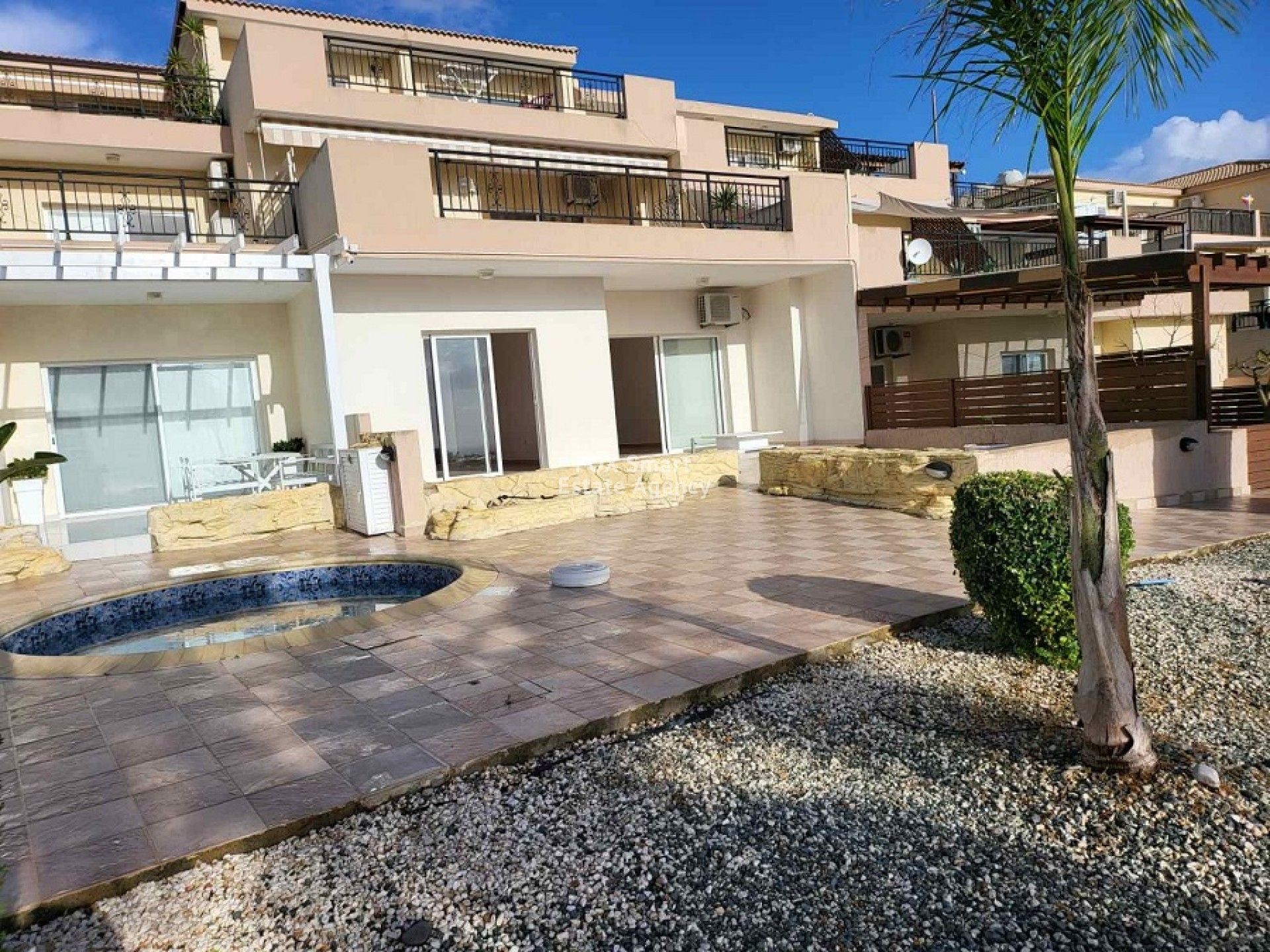 Condominium in Mesa Chorio, Paphos 11297113