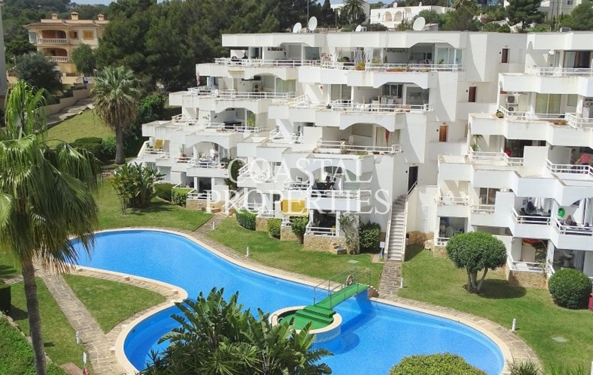 Condominium in Calvia, De Balearen 11299439