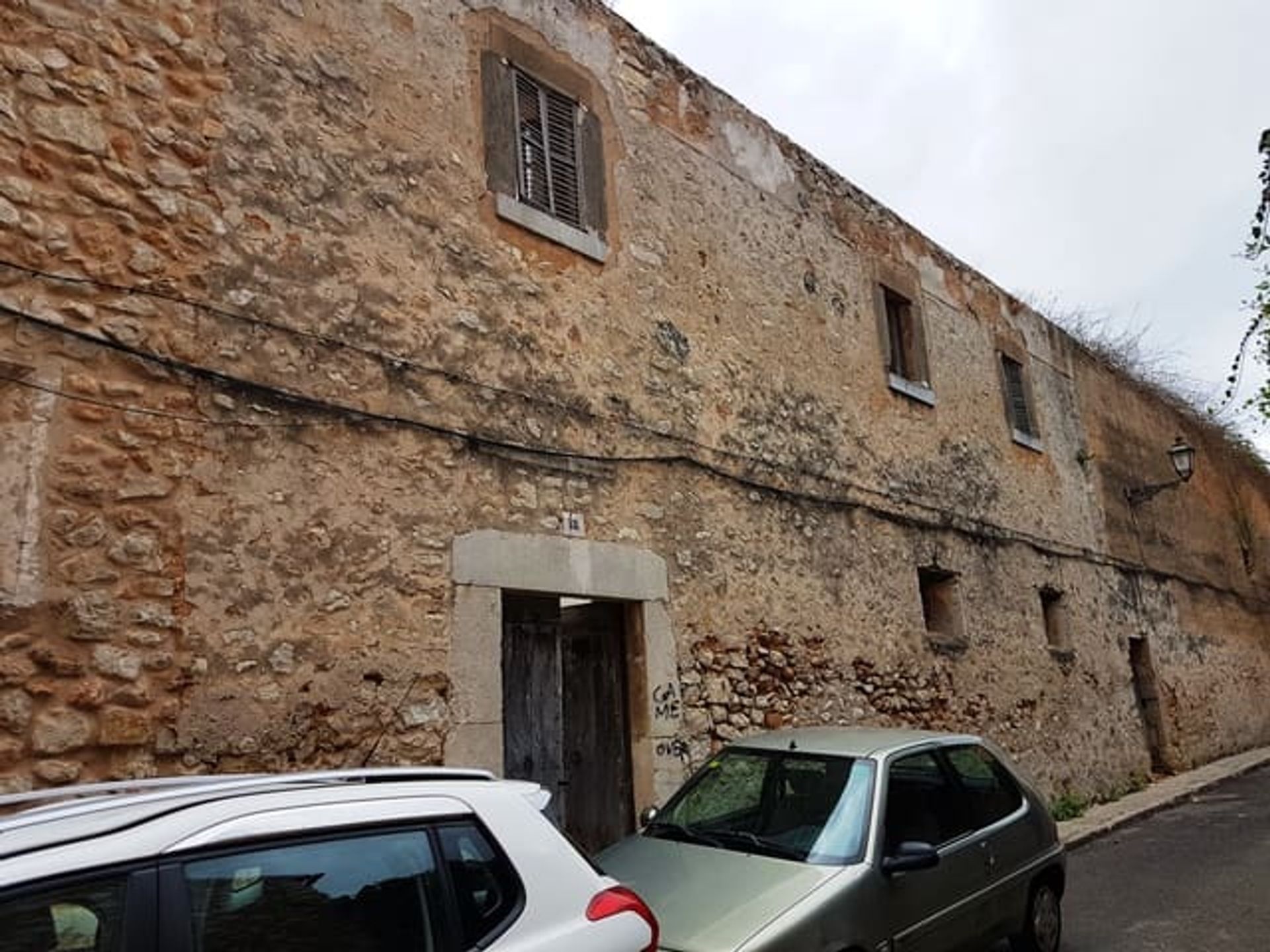 Hus i , Illes Balears 11300080