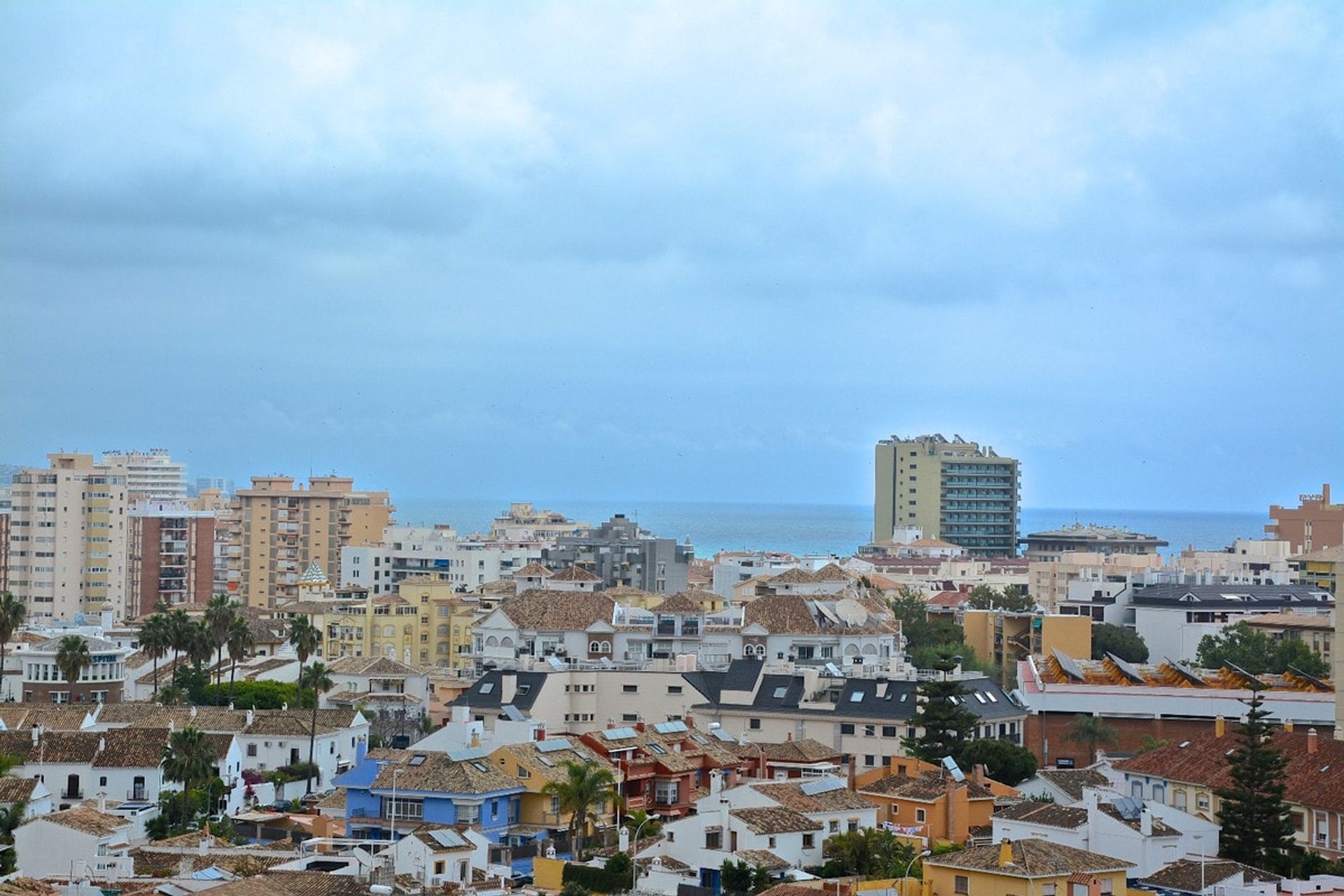 Condominium in Fuengirola, Andalucía 11300336