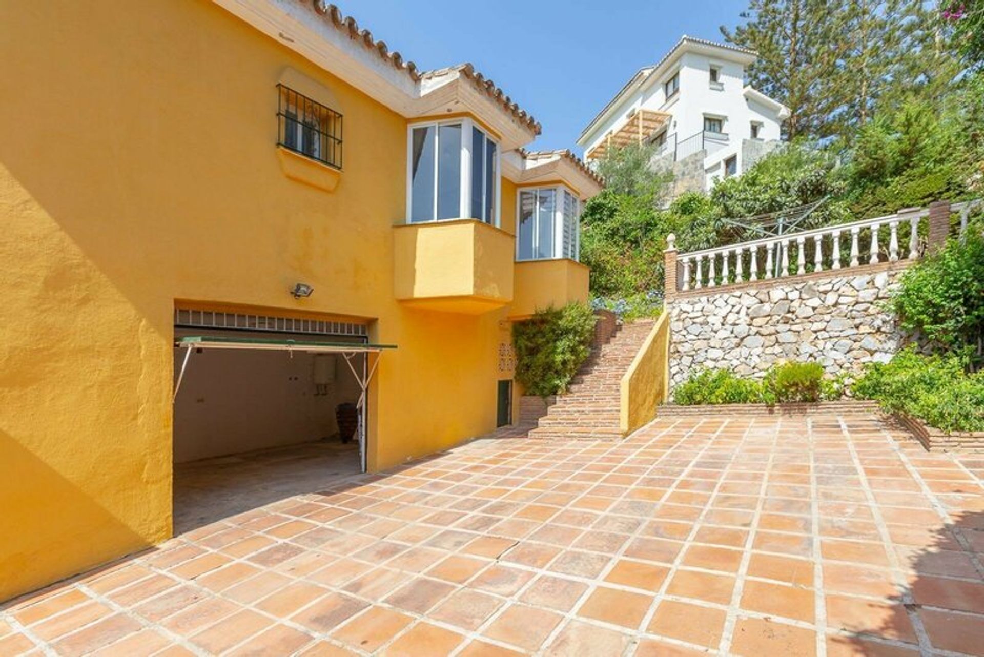 Huis in Marbella, Andalucía 11300877