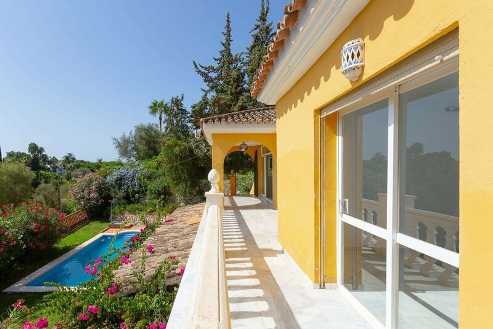 Huis in Marbella, Andalucía 11300877