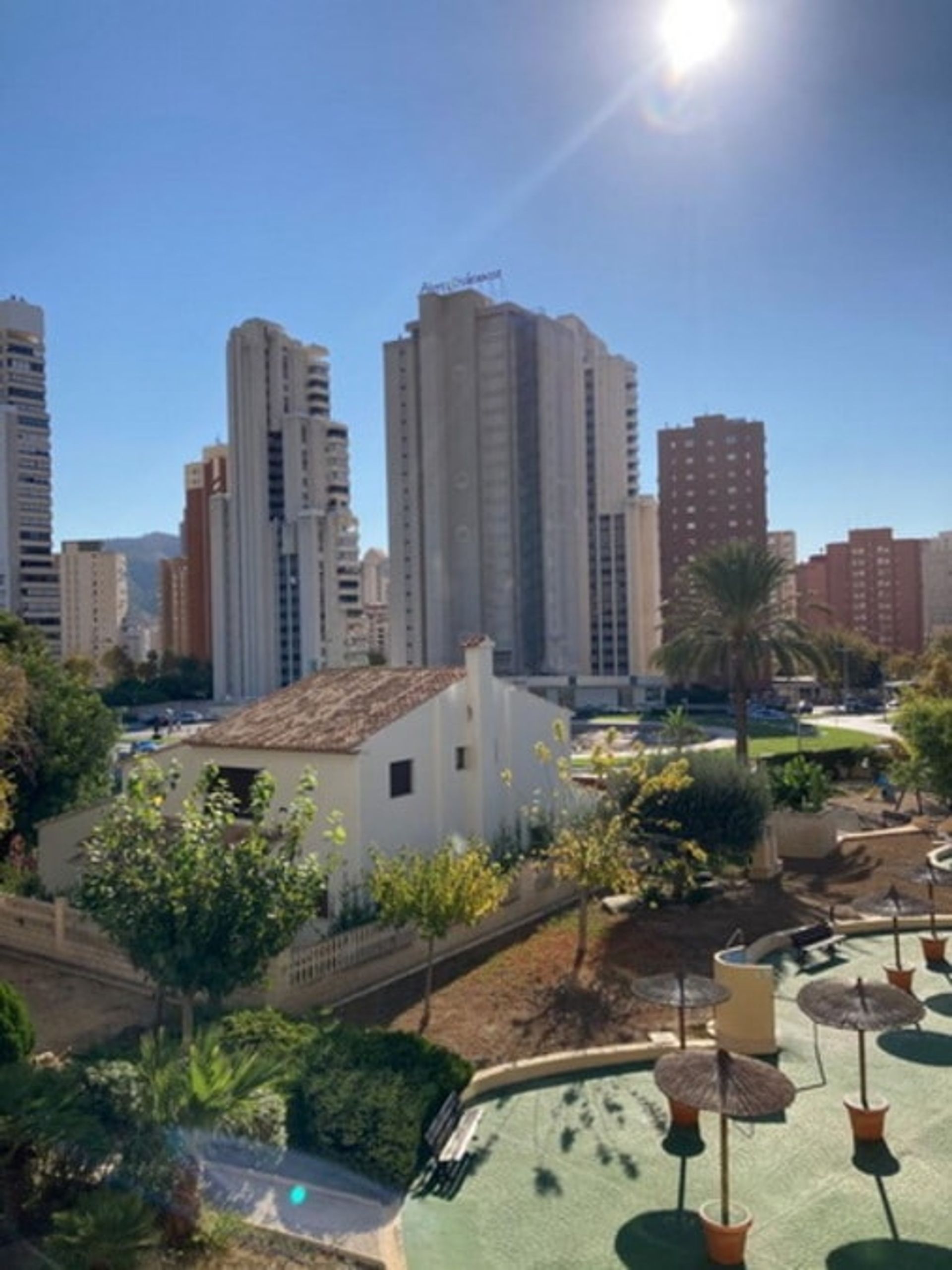 Eigentumswohnung im Benidorm, Comunidad Valenciana 11302237