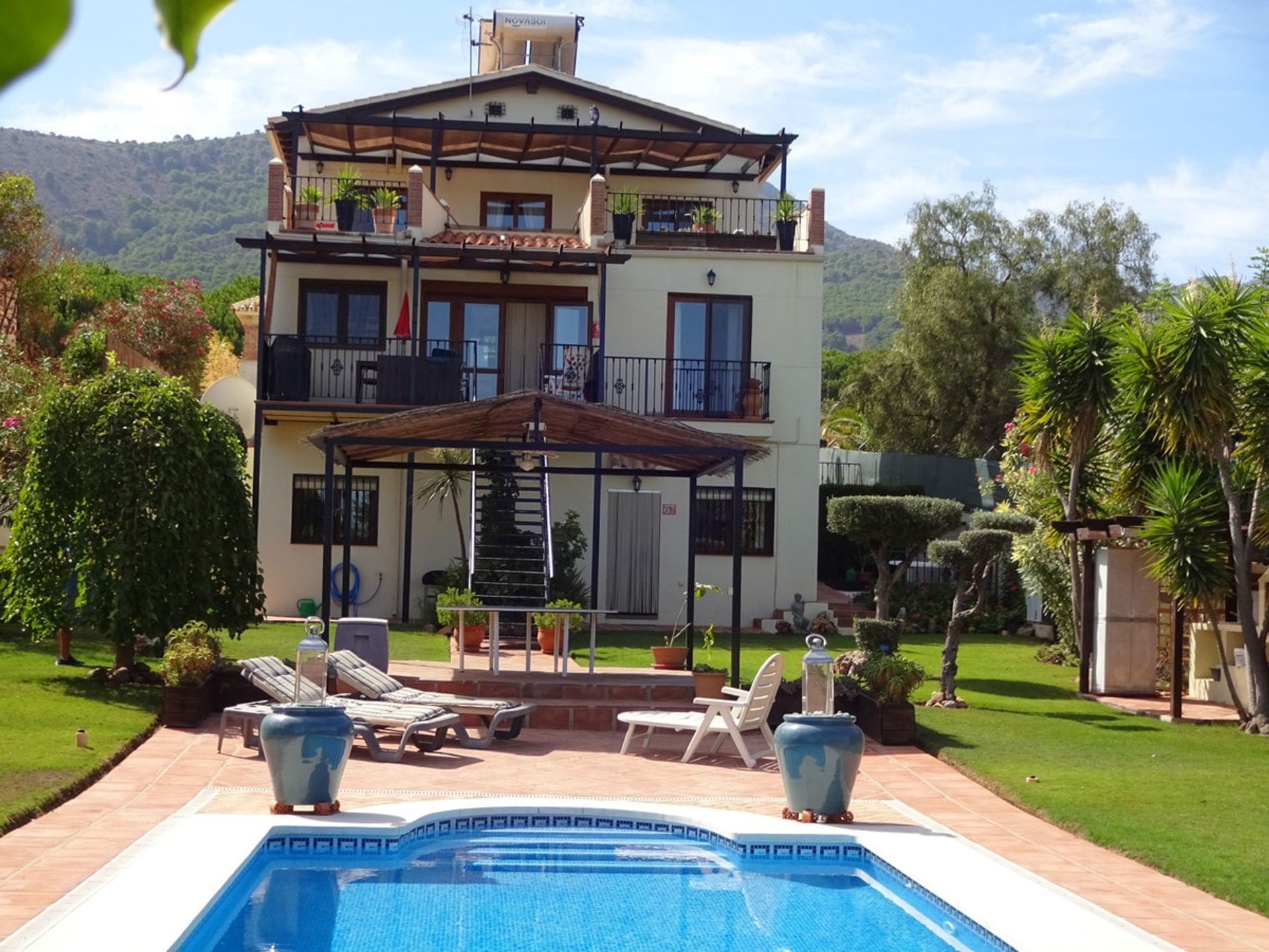 casa no Alhaurín de la Torre, Andaluzia 11302334