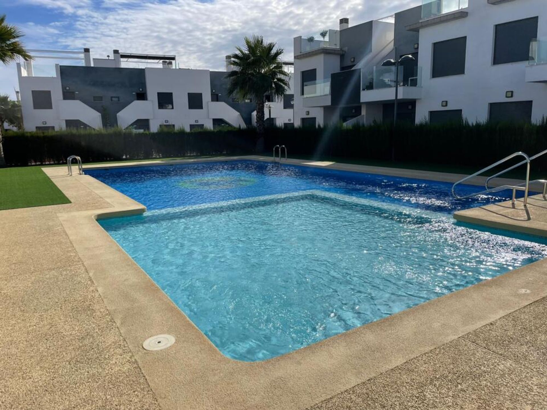 Condominio en Pilar de la Horadada, Comunidad Valenciana 11302481