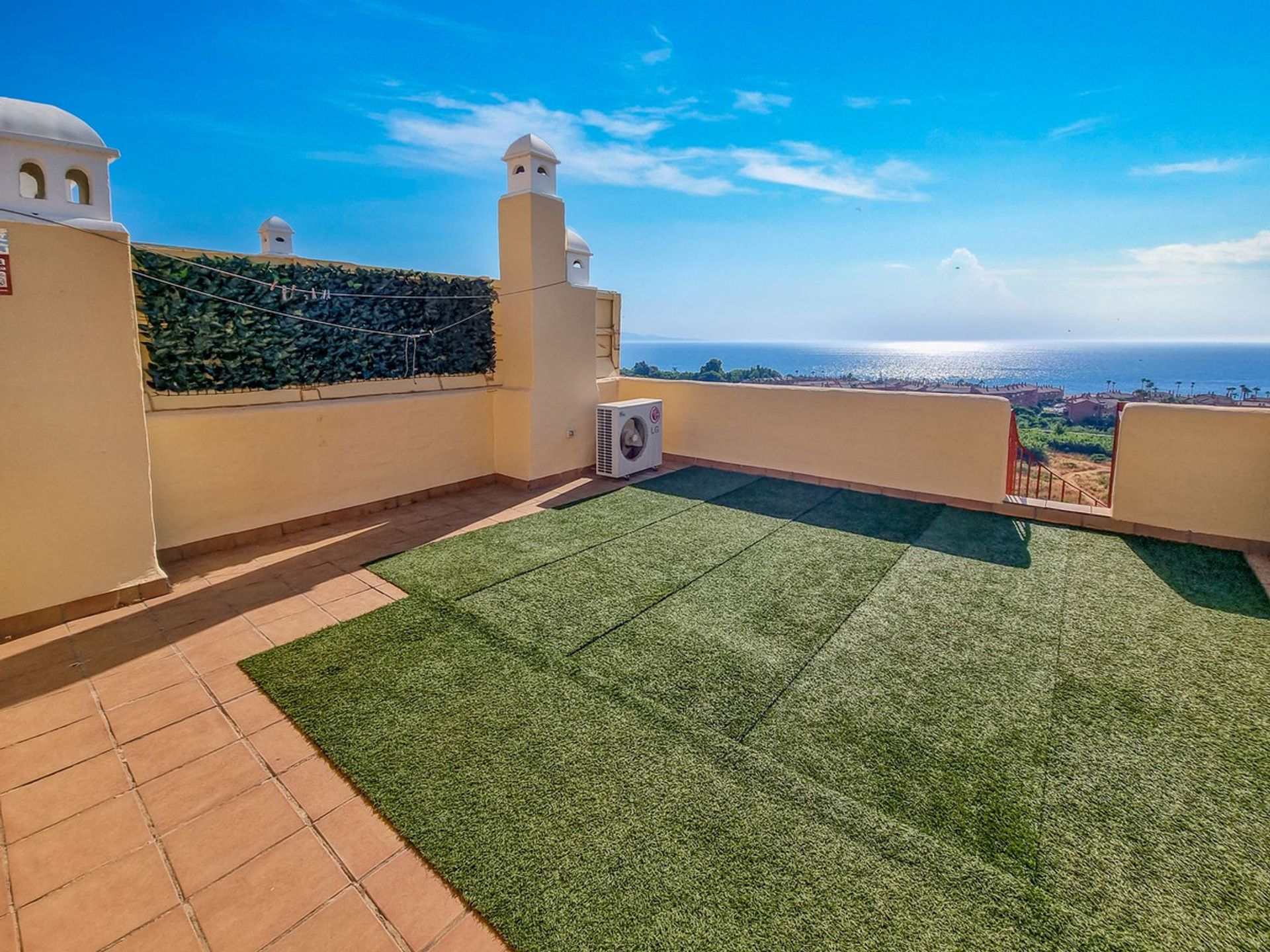 House in Castillo de Sabinillas, Andalusia 11302749