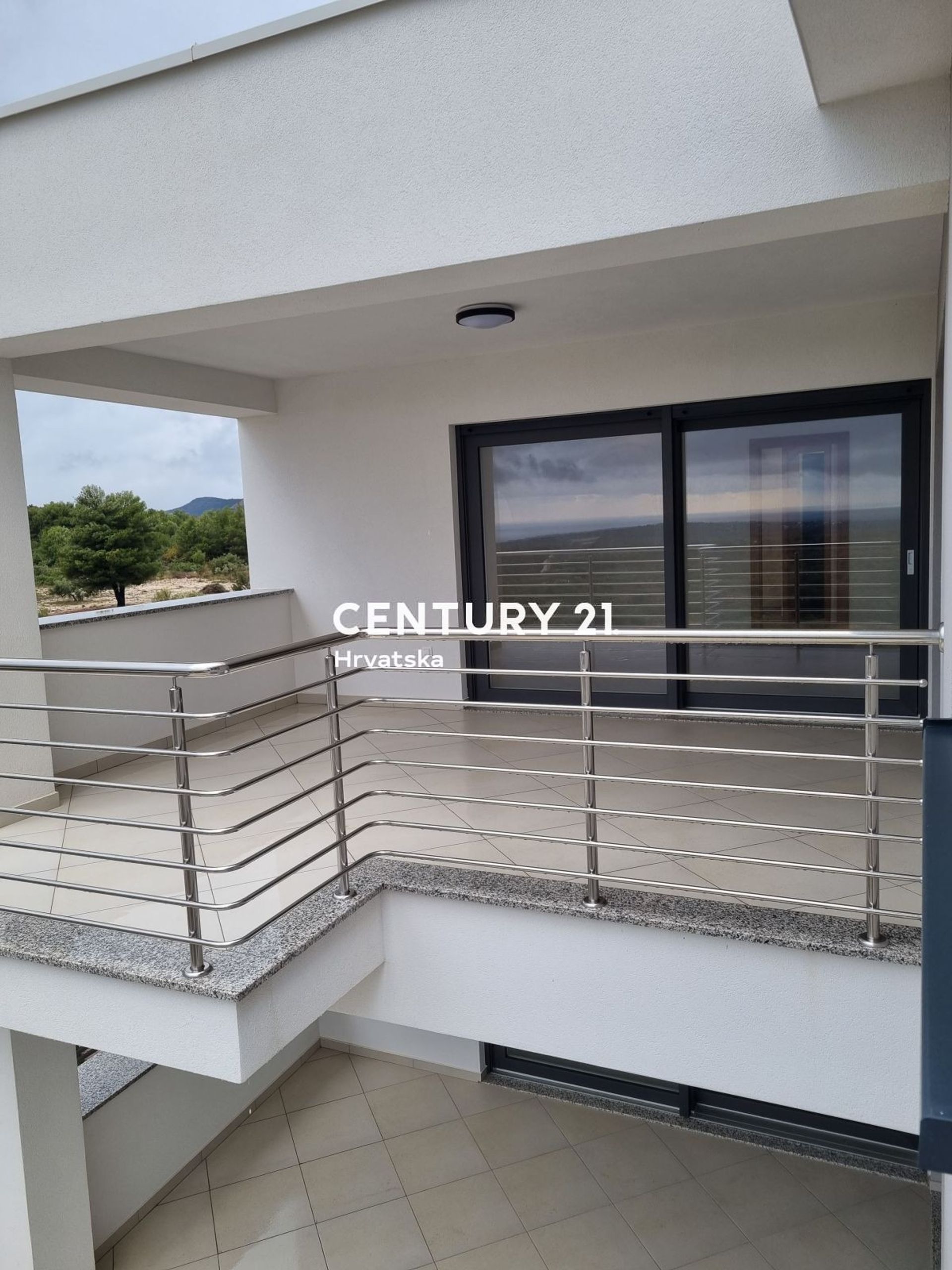 Condominio en Primošten, Šibenik-Knin County 11303203