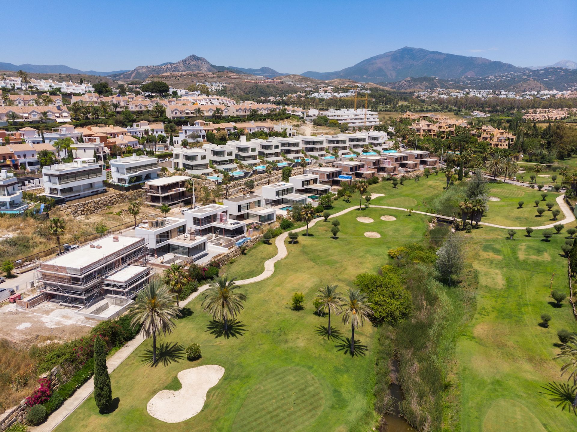 rumah dalam Estepona, Andalucía 11303663