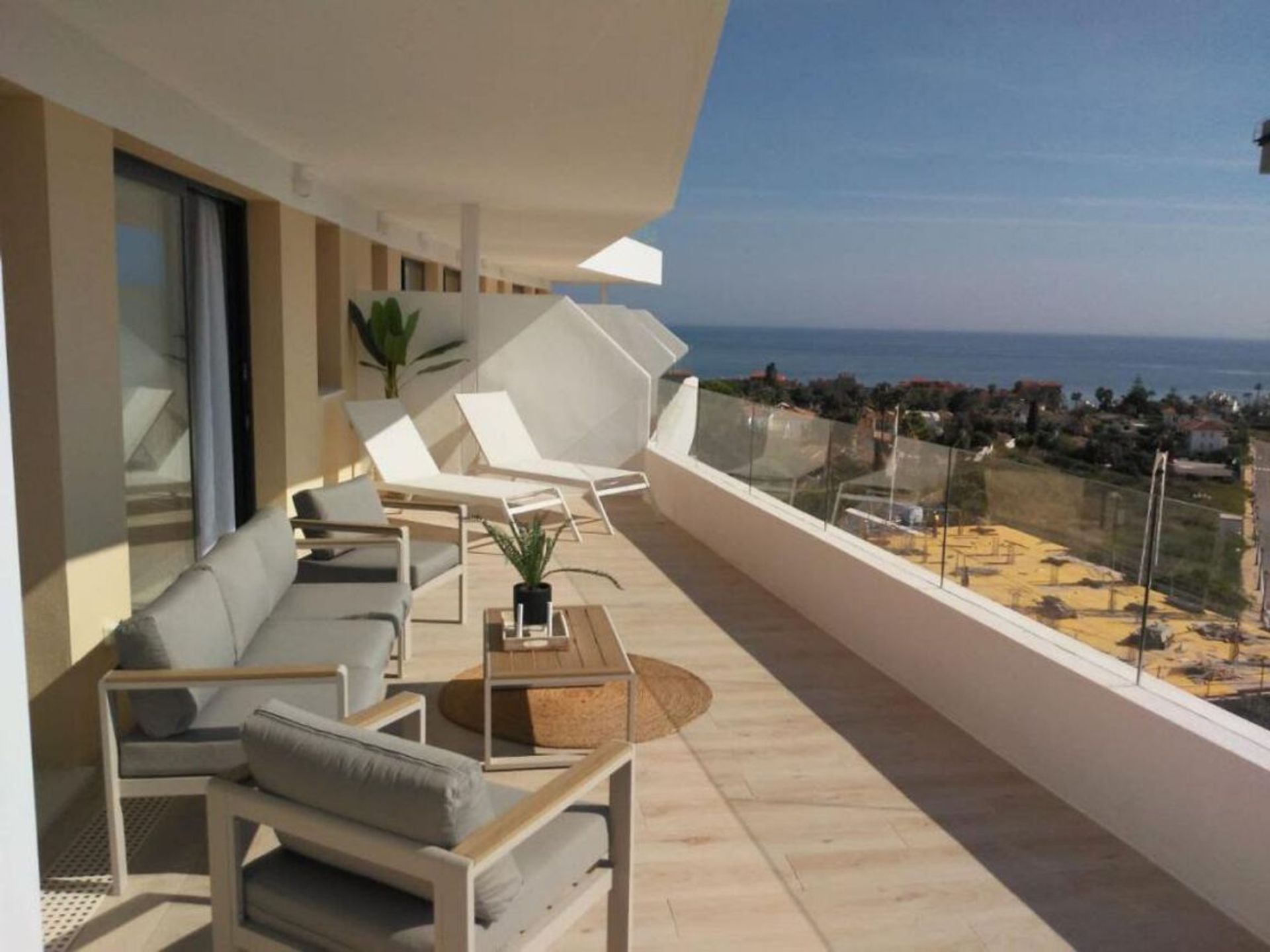 Condominium in Estepona, Andalusië 11306980