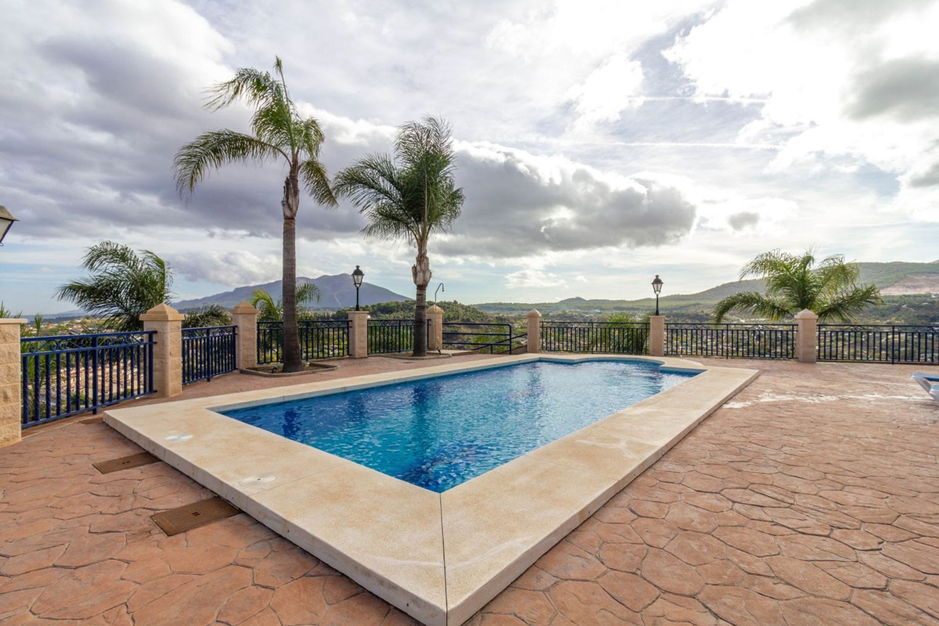 House in Coín, Andalucía 11307768