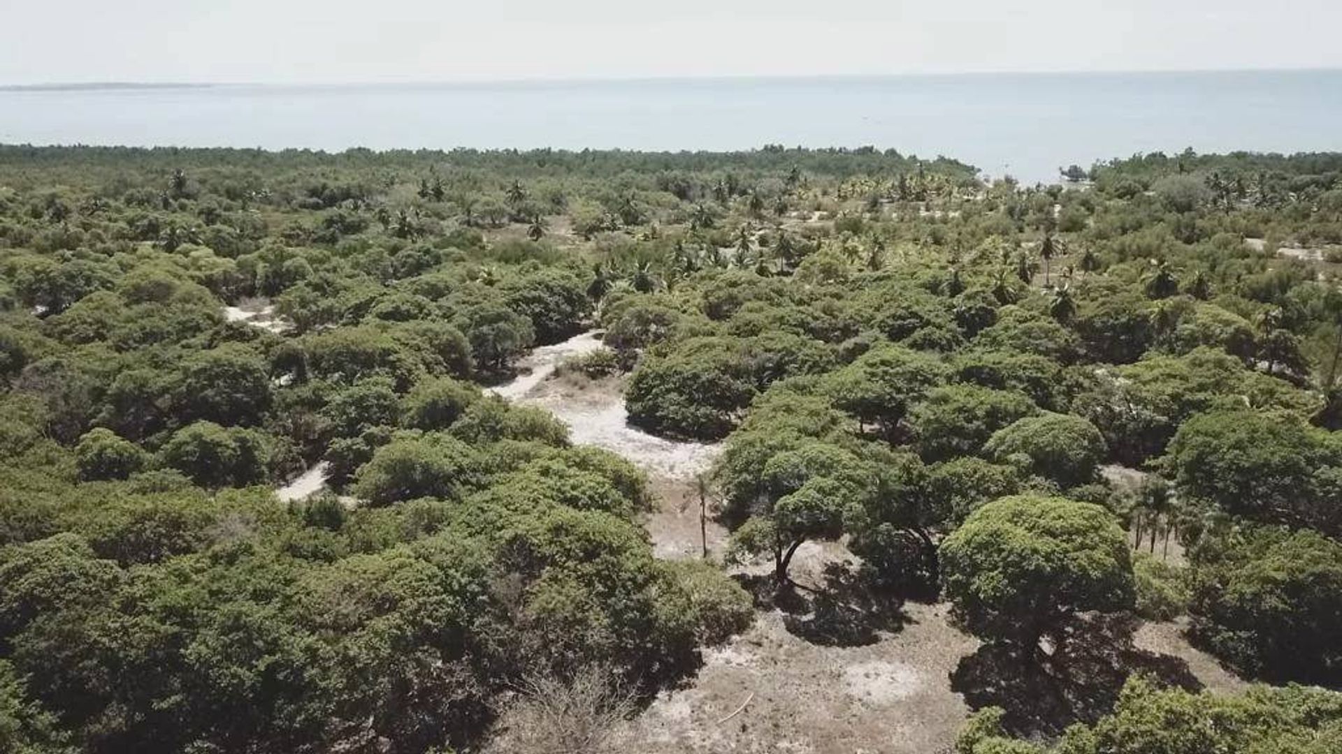 土地 在 防盗门, Antsiranana 11308172