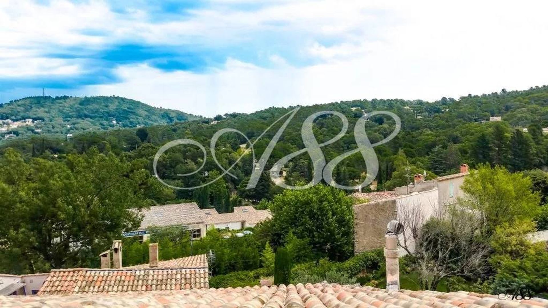 rumah dalam La Garde-Freinet, Provence-Alpes-Côte d'Azur 11308175