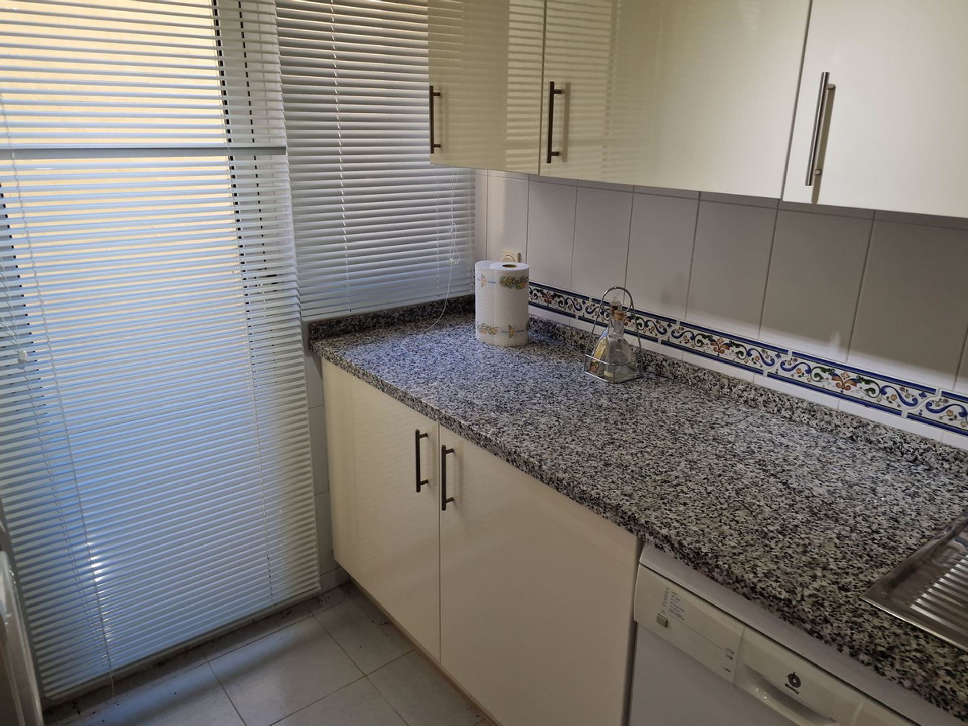 Condominio en Puerto de la Duquesa, Andalusia 11308261