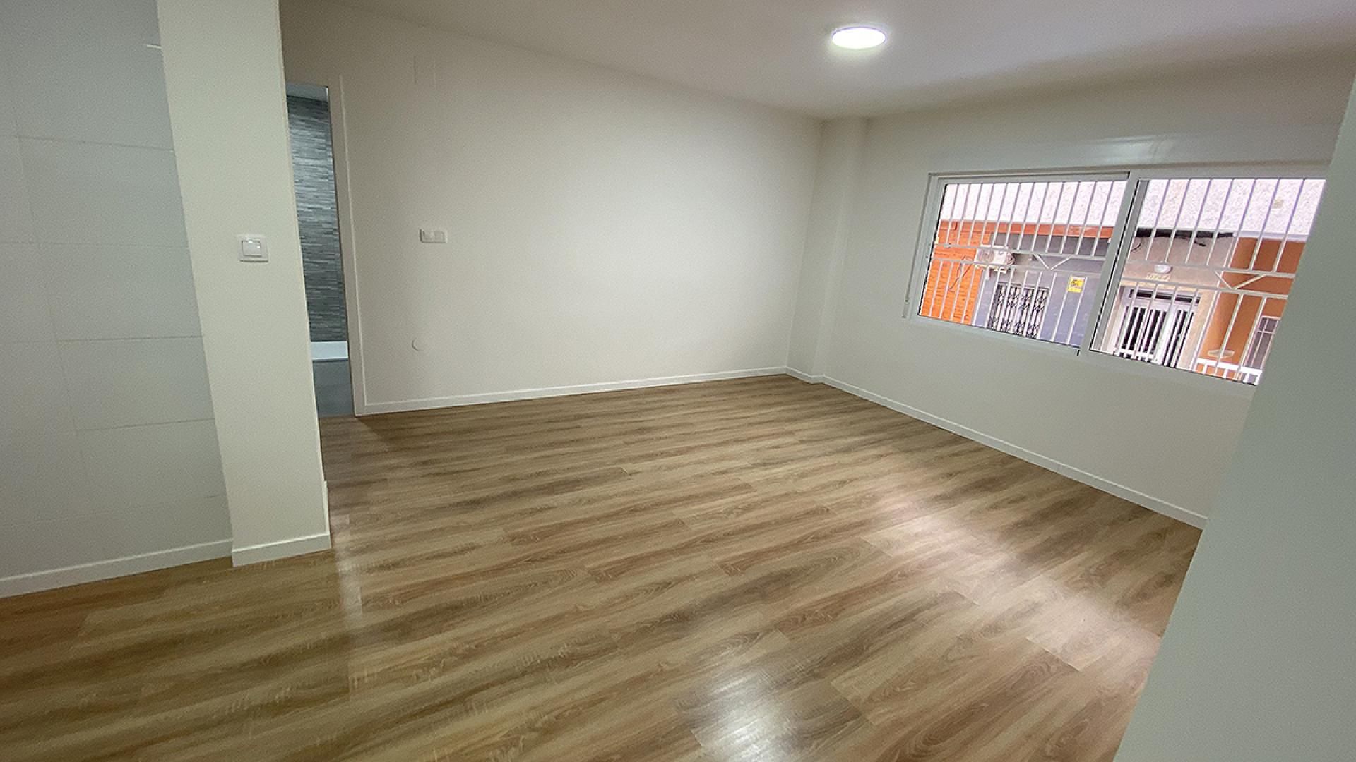 Condominium in El Tocino, Valencia 11310886