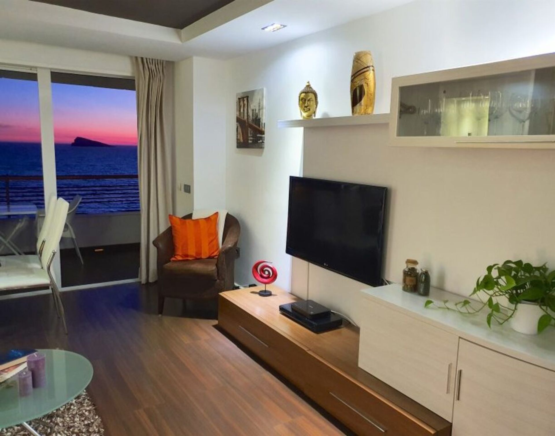 Condominium in Benidorm, Comunidad Valenciana 11311439