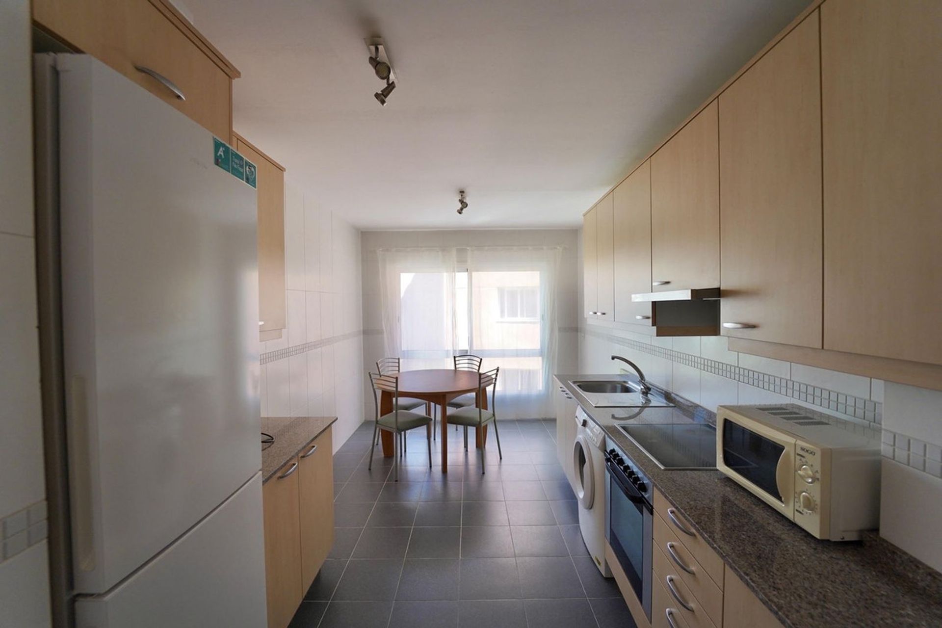 Condominio nel Fuengirola, Andalucía 11311989