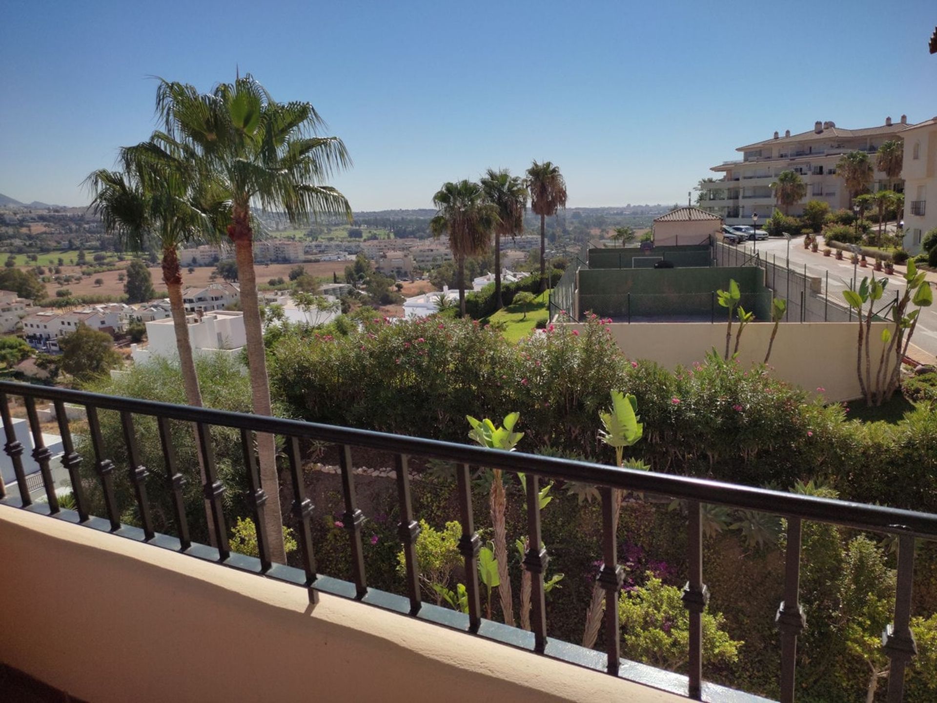 Condominium dans Fuengirola, Andalousie 11312023