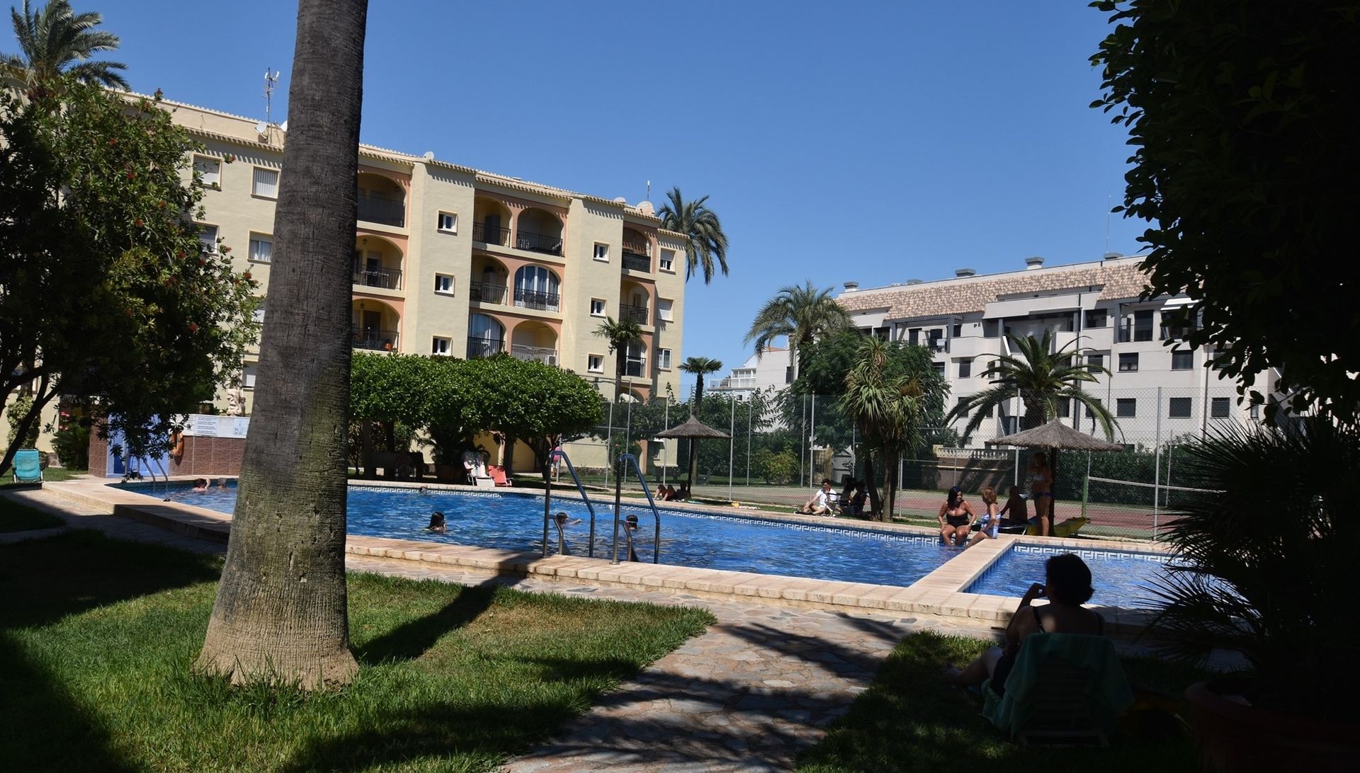 Condominium in Dénia, Comunidad Valenciana 11312053