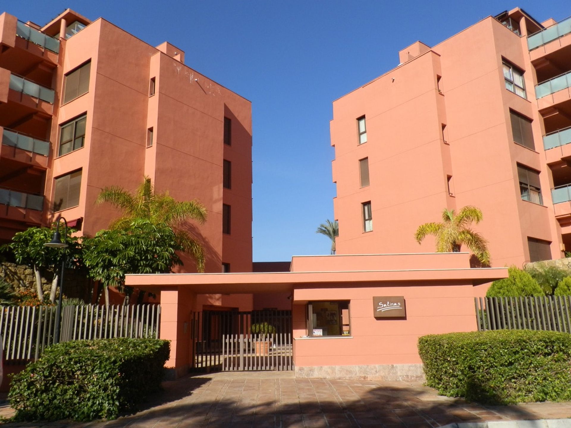 Condominium dans Estepona, Andalucía 11312183