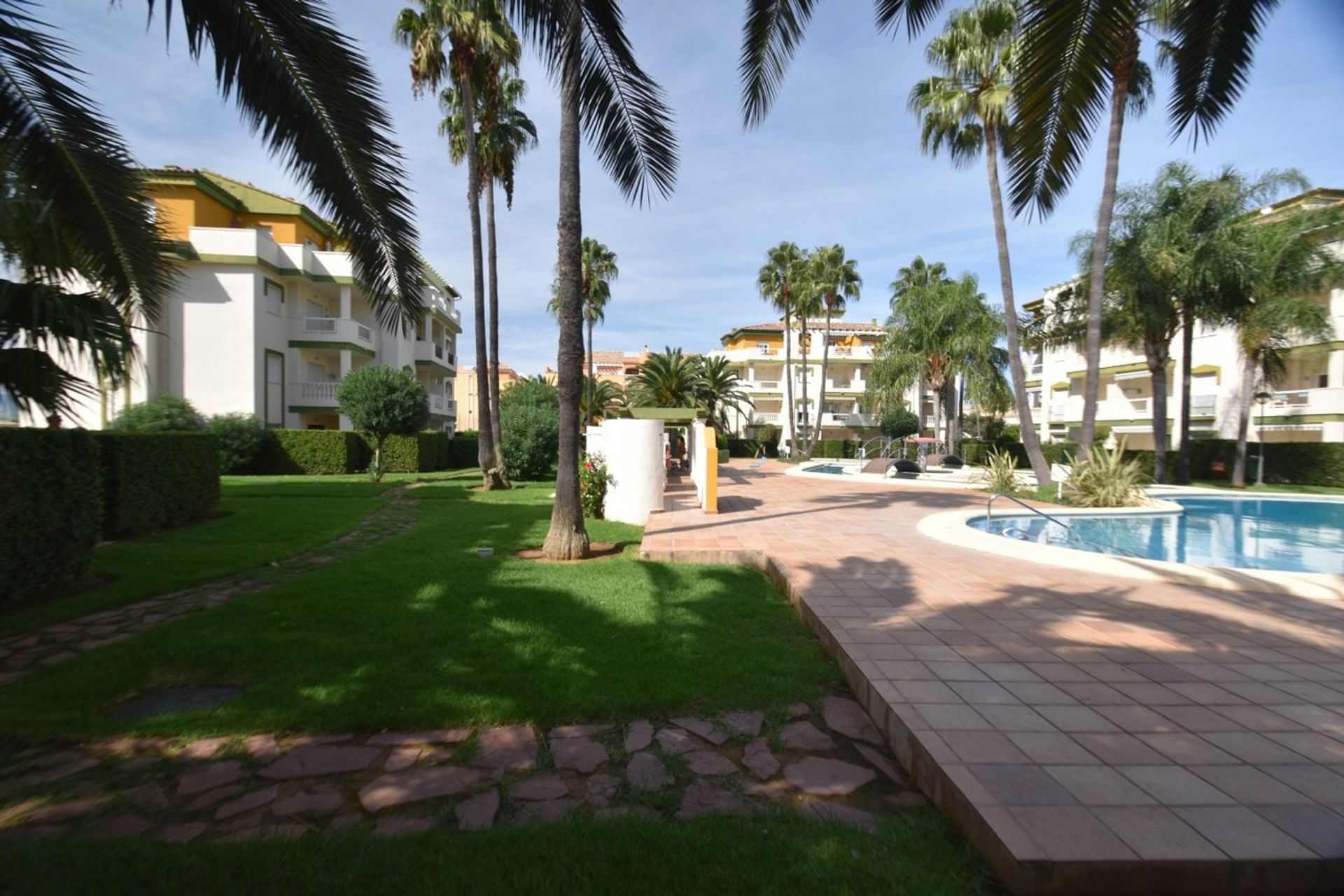 Condominium in Dénia, Comunidad Valenciana 11312266