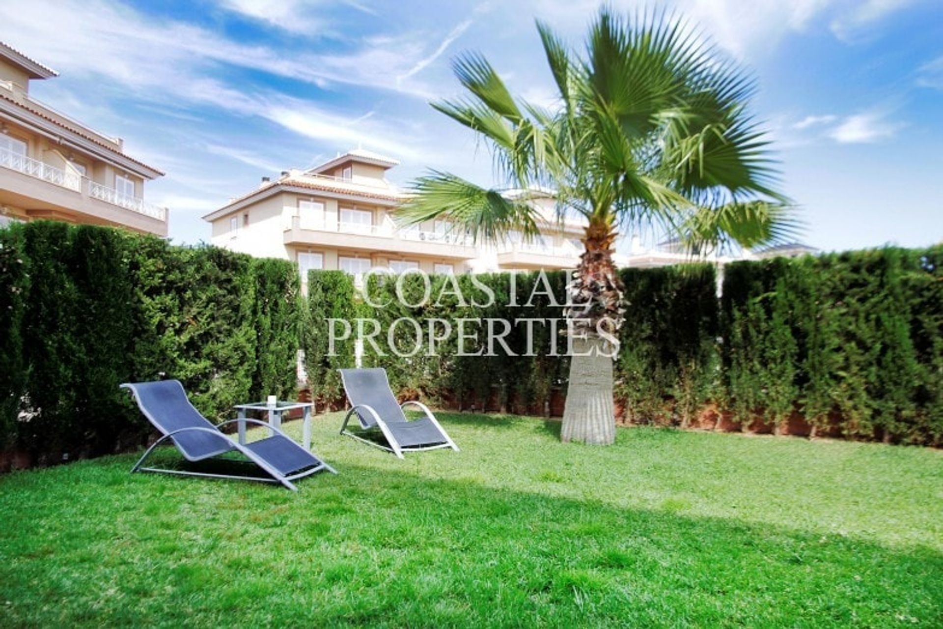 Condominium in Cales de Mallorca, Illes Balears 11312700