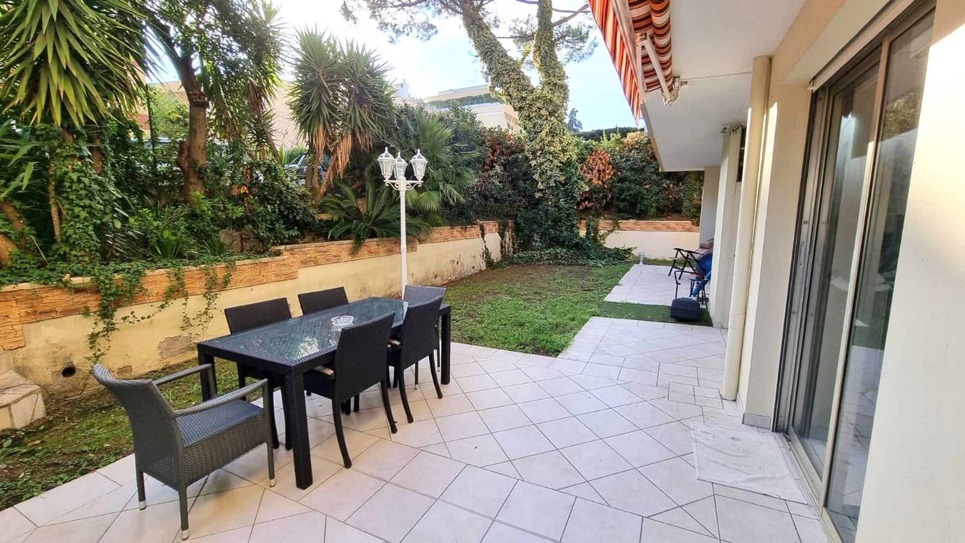 Condominio en Saint-Andre-de-la-Roche, Provence-Alpes-Cote d'Azur 11313184