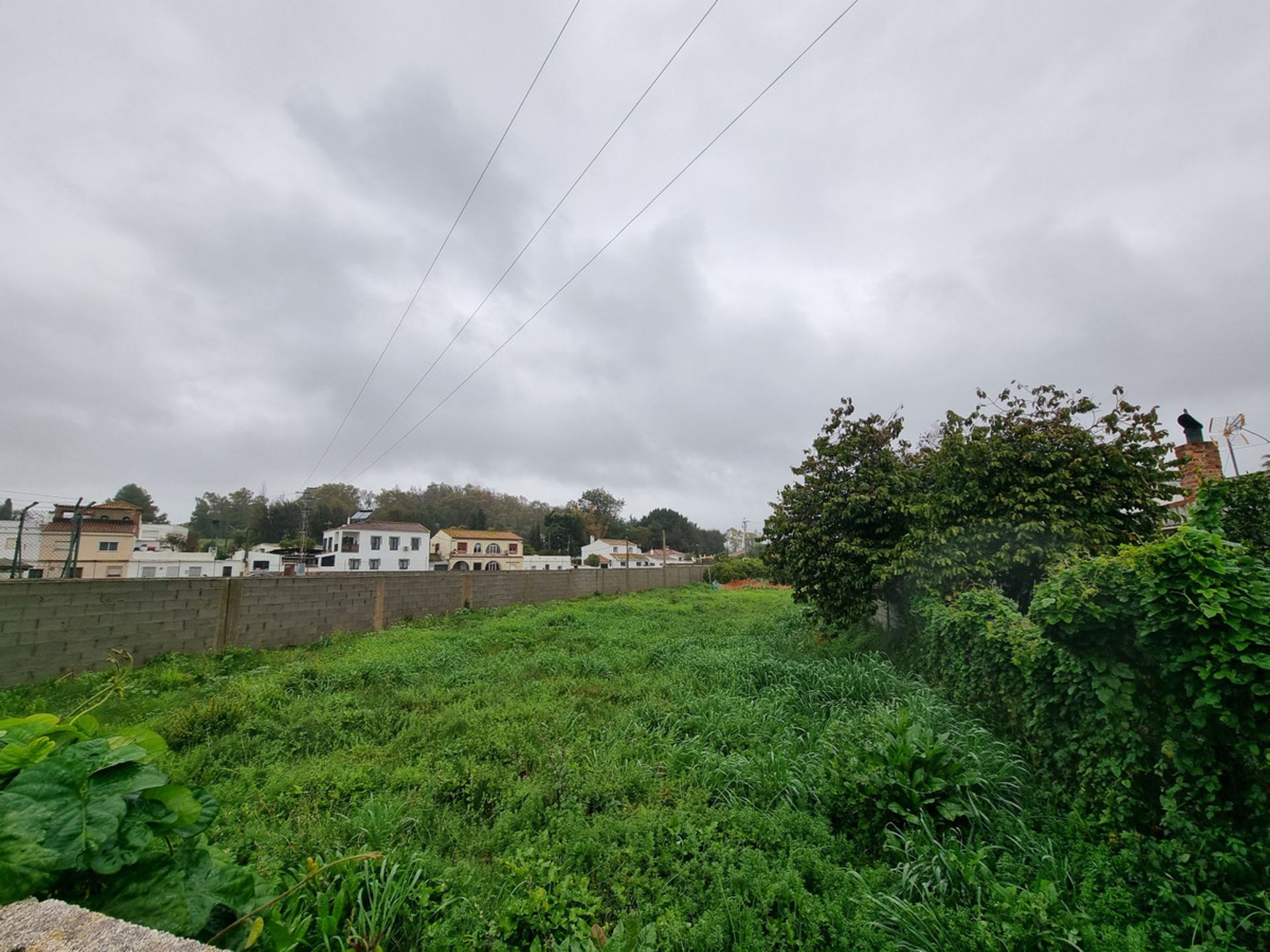 Land in San Enrique de Guadiaro, Andalucía 11316219