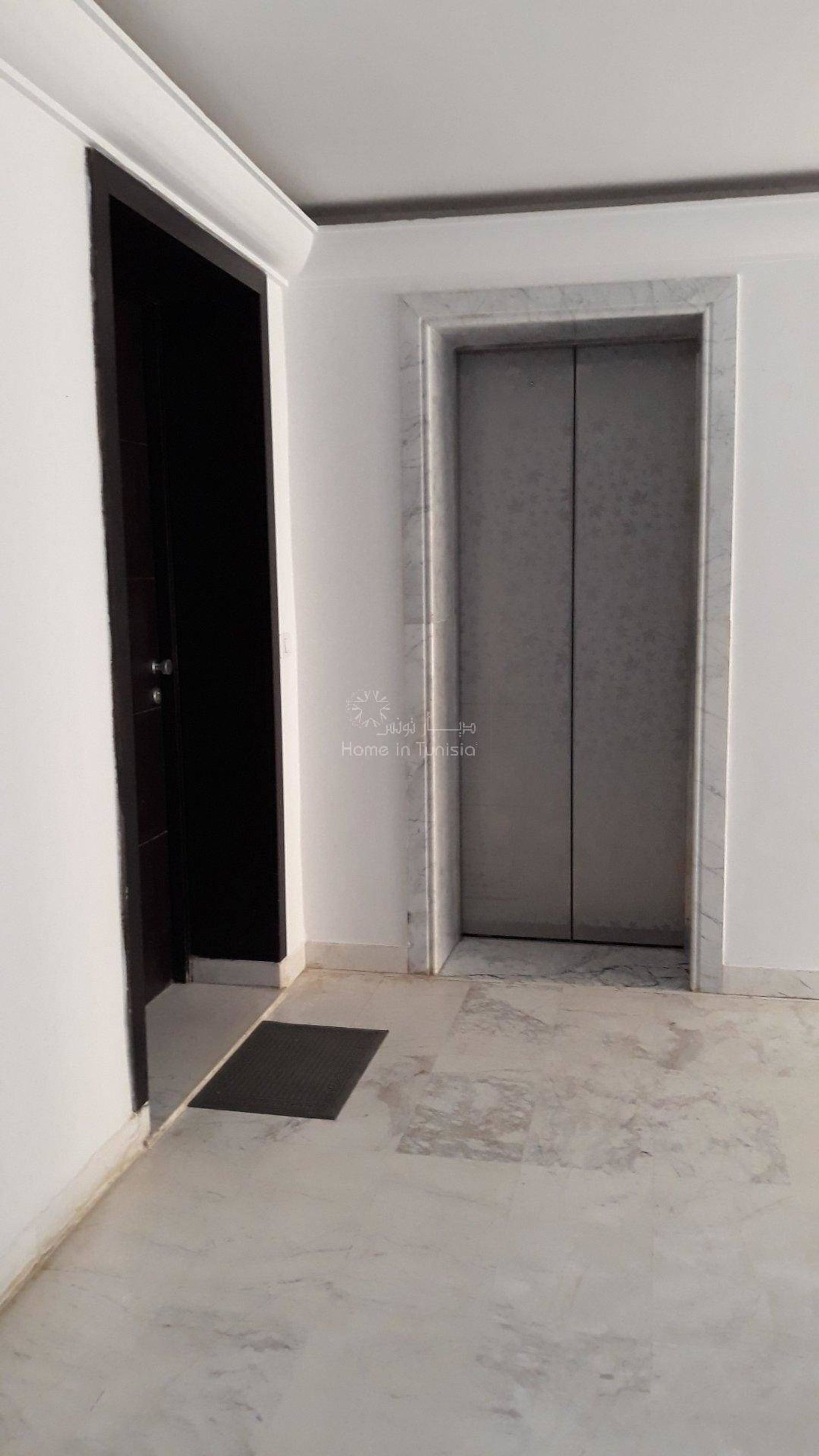 Condominium in Tunis, Tunis 11317799