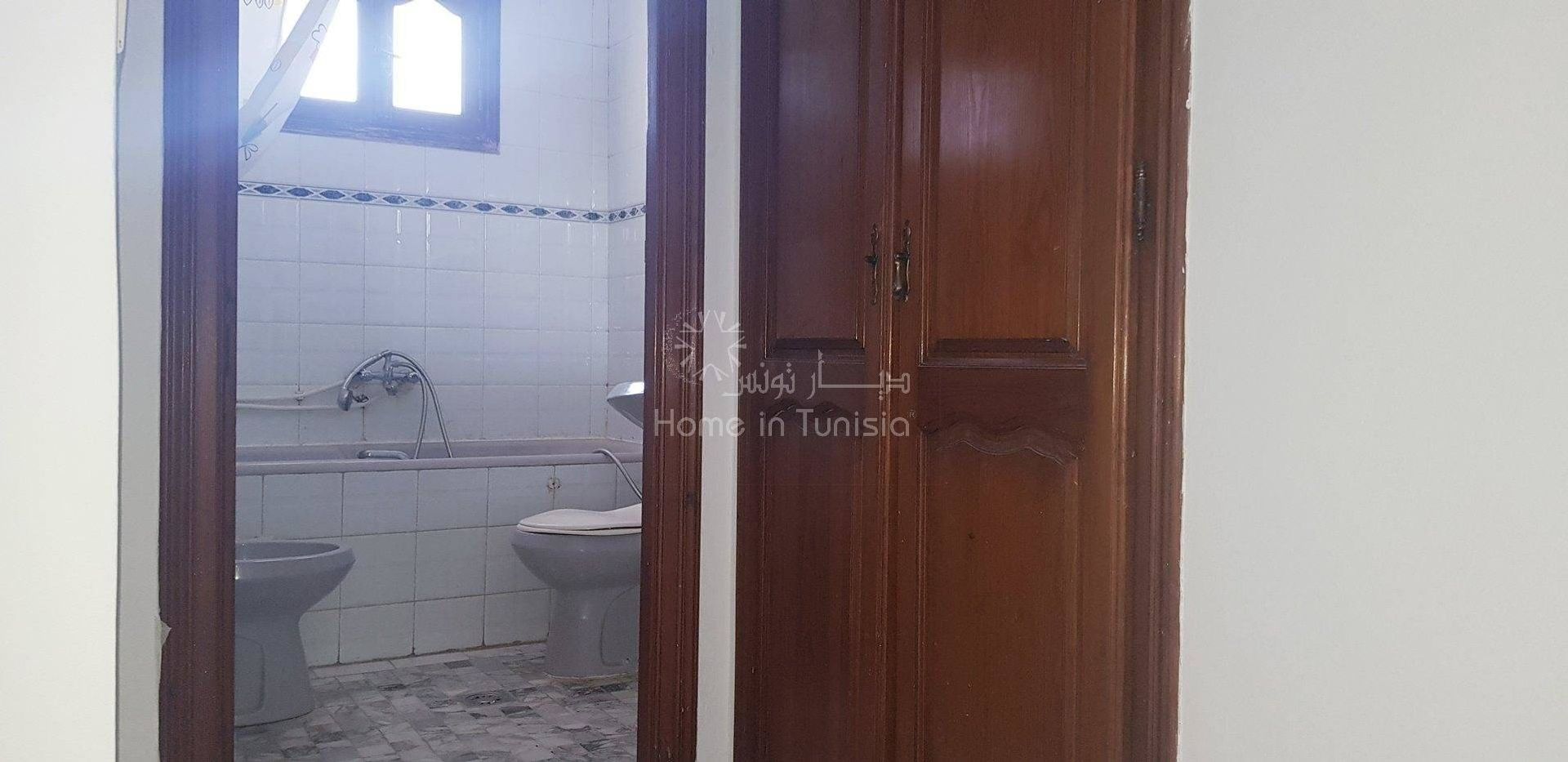 жилой дом в Monastir, Monastir 11317835