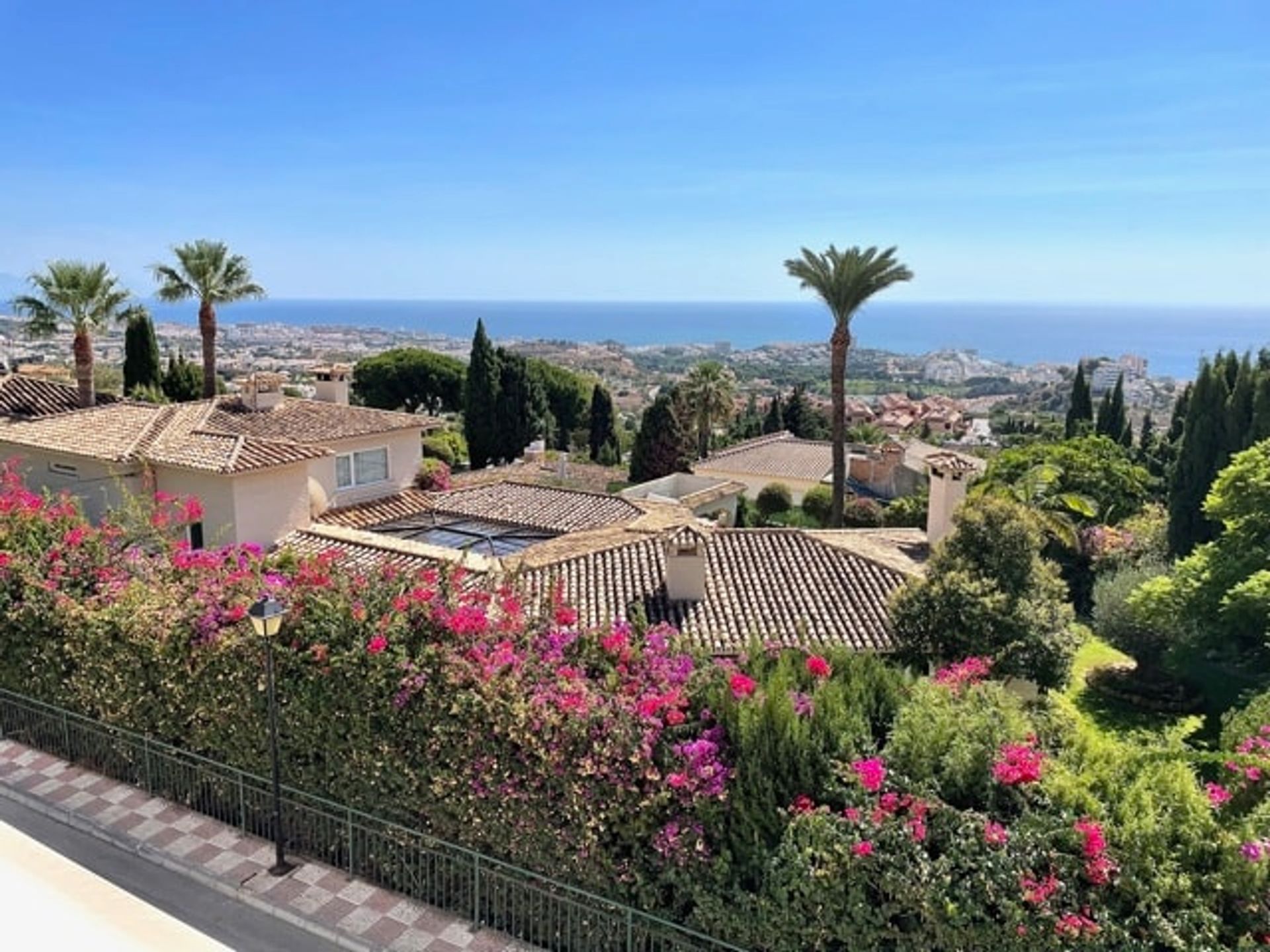 Casa nel Arroyo de la Miel, Andalusia 11318438