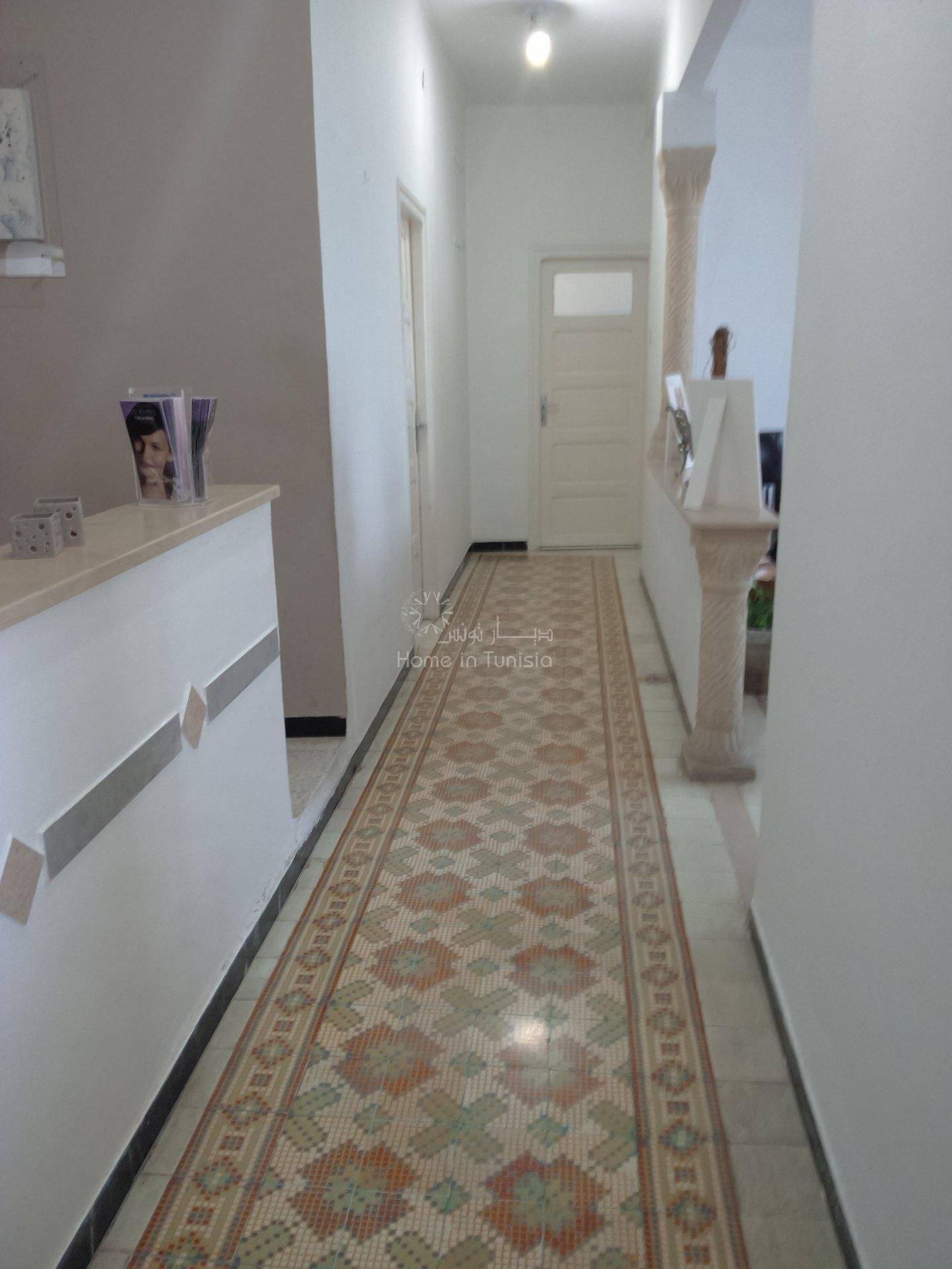 Condominium in Dar Sidi M'hamed en Cherif, Tunis 11318642