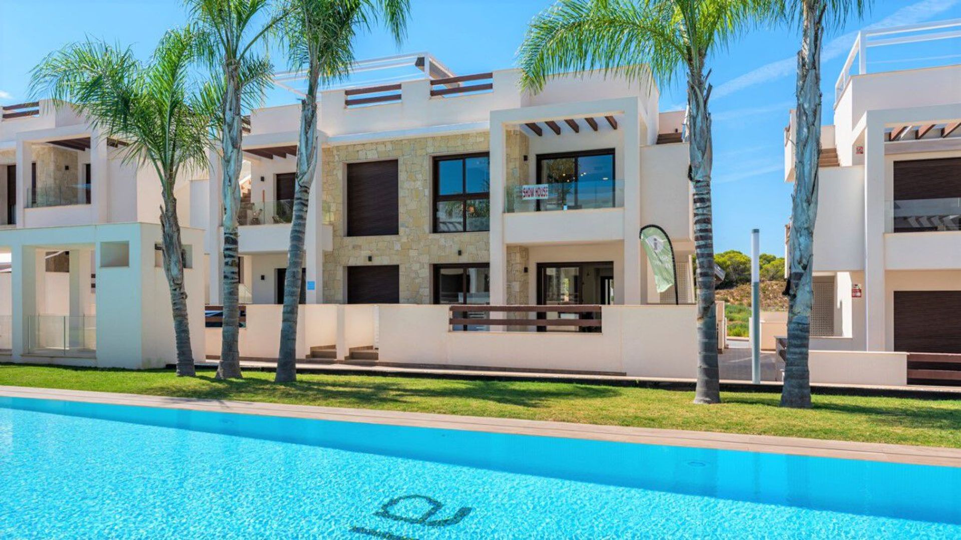 Condominio en Torrevieja, Comunidad Valenciana 11318983