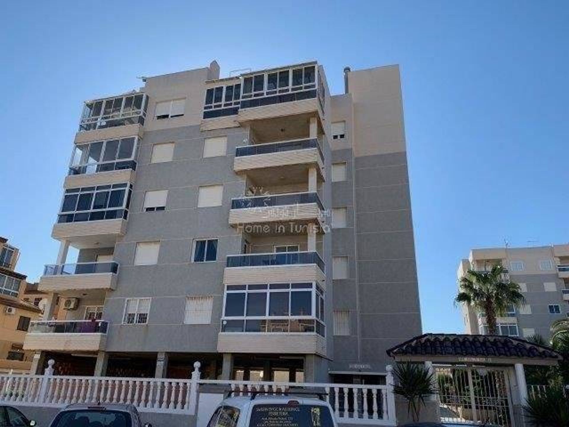 Condominio en Guardamar del Segura, Comunidad Valenciana 11318999