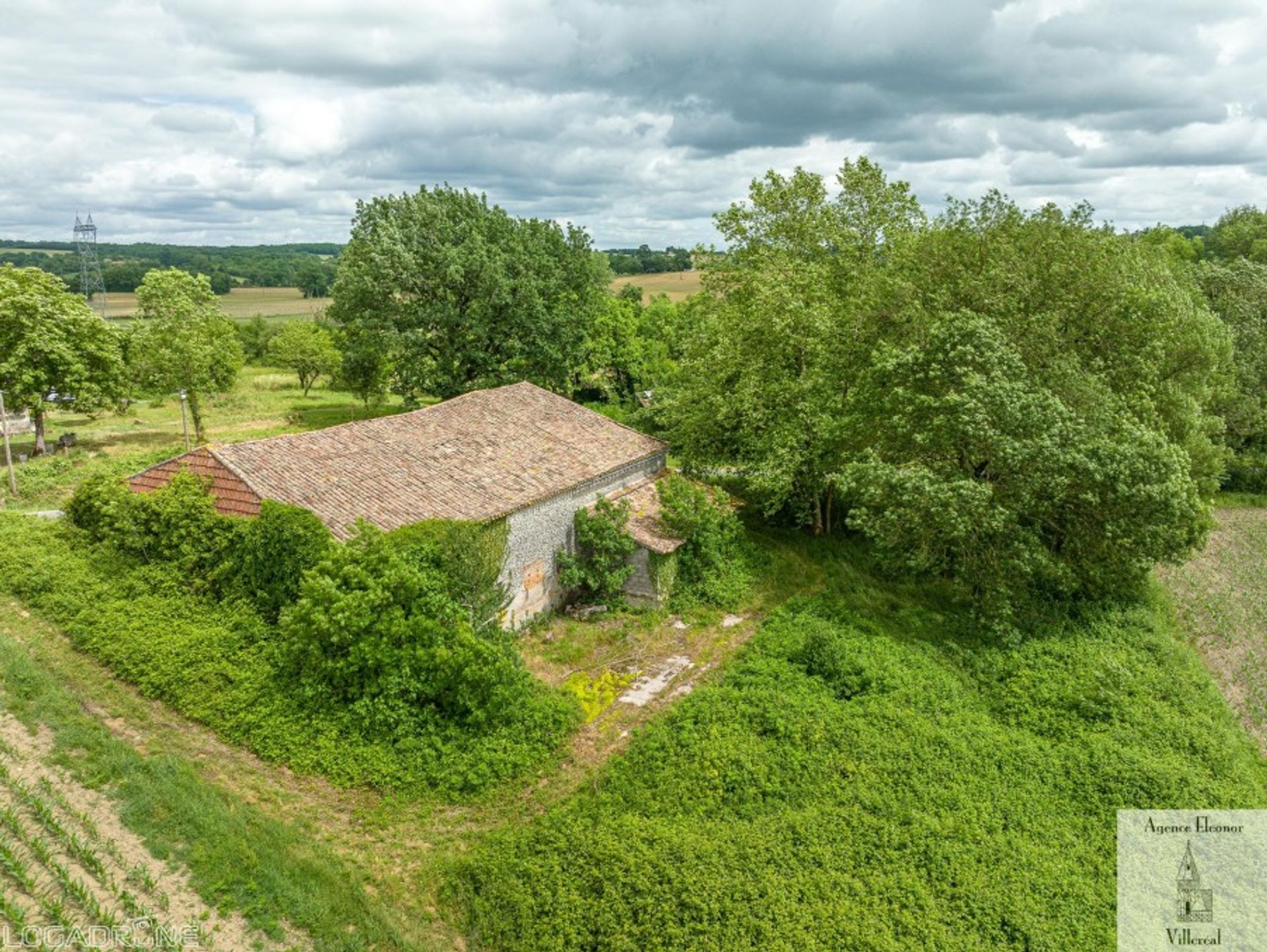 σπίτι σε Saint-Eutrope-de-Born, Nouvelle-Aquitaine 11320415