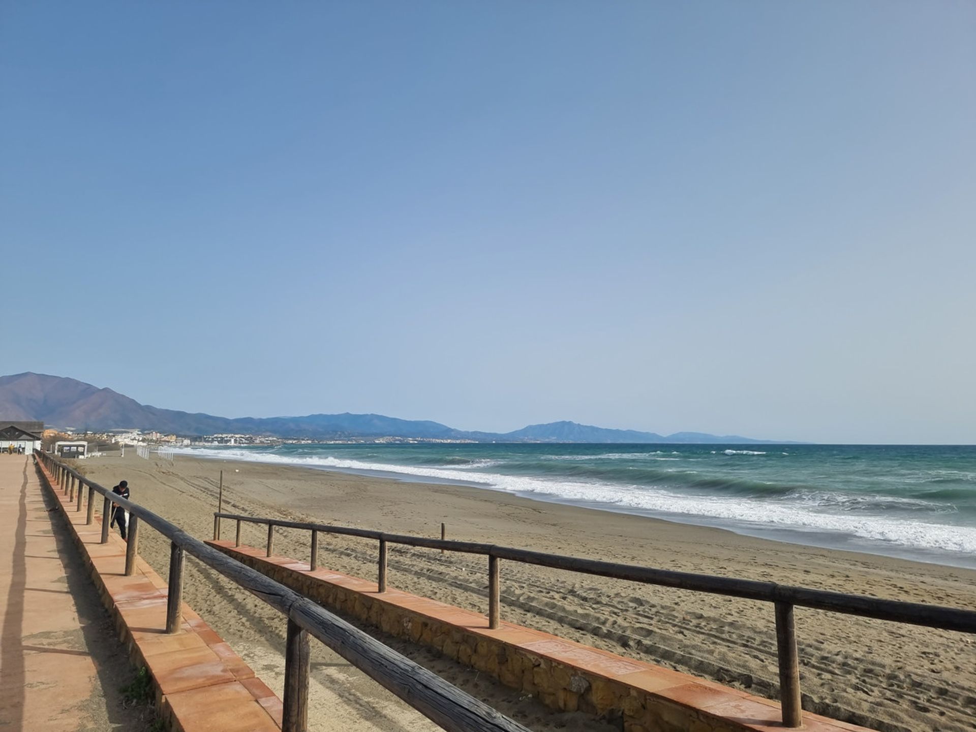 آخر في Puerto de la Duquesa, Andalusia 11322113